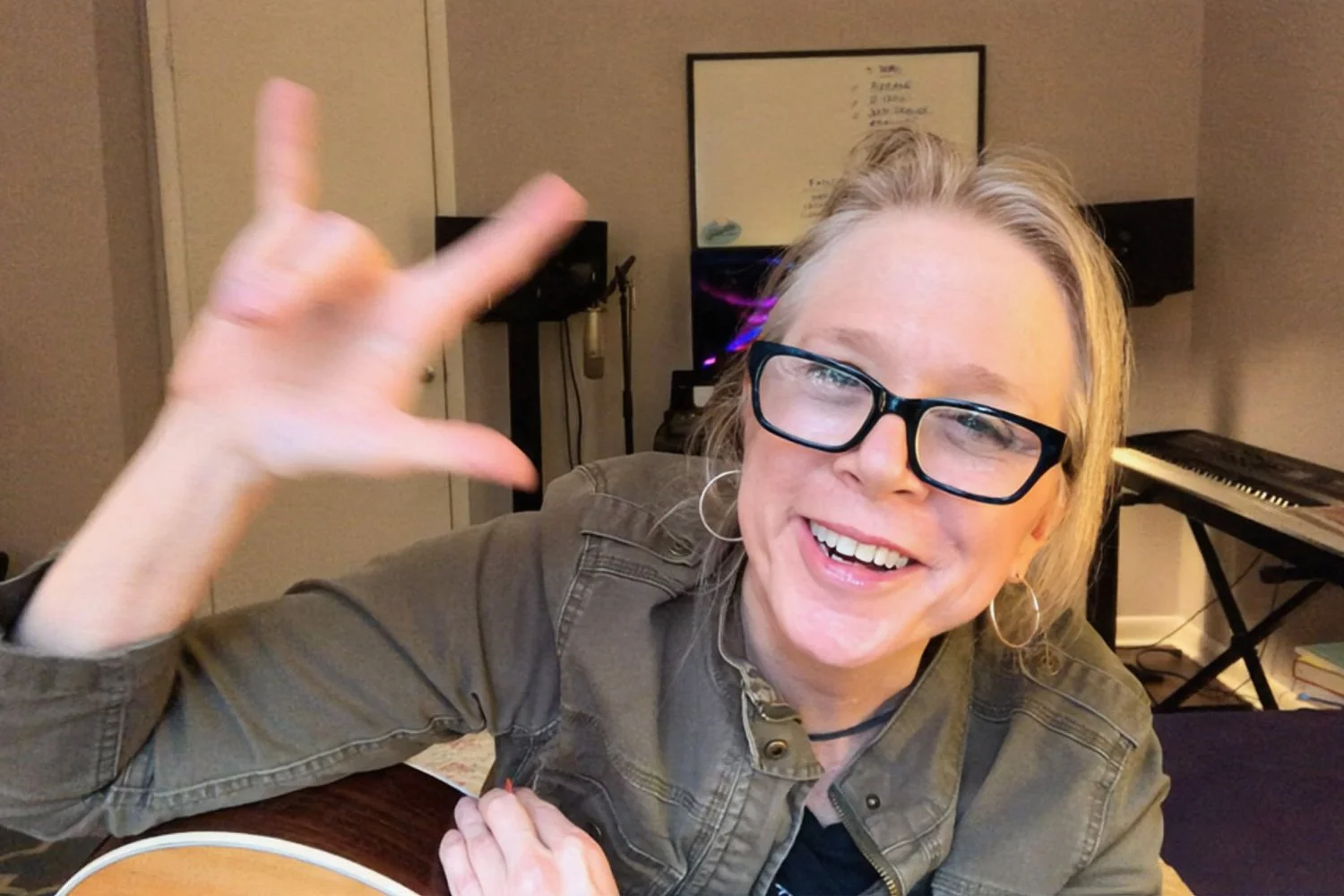 VIDEO “If I Had an Airplane” written by Jesse Brady &amp; Diane Ward