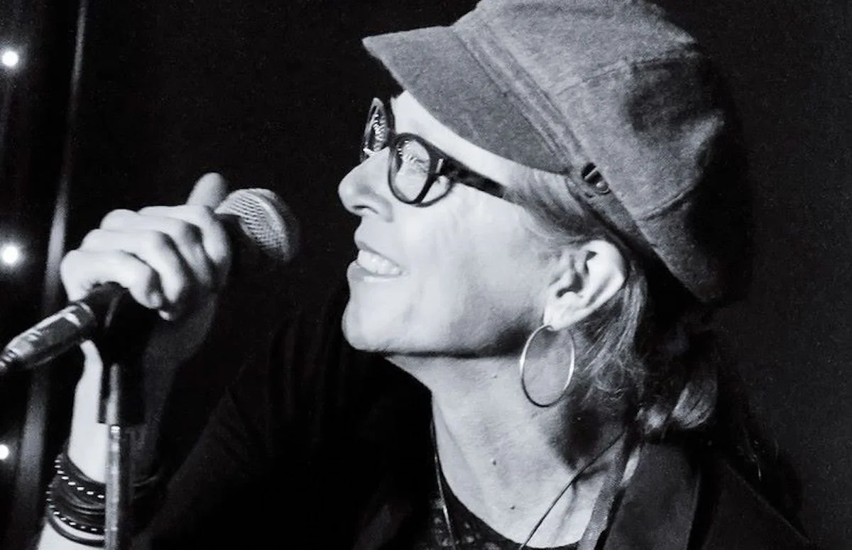 Diane Ward - Photo credit Donna Paul Photography