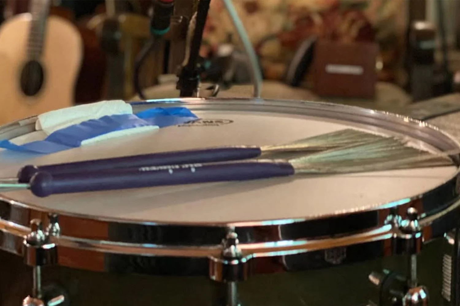 snare drum and brushes