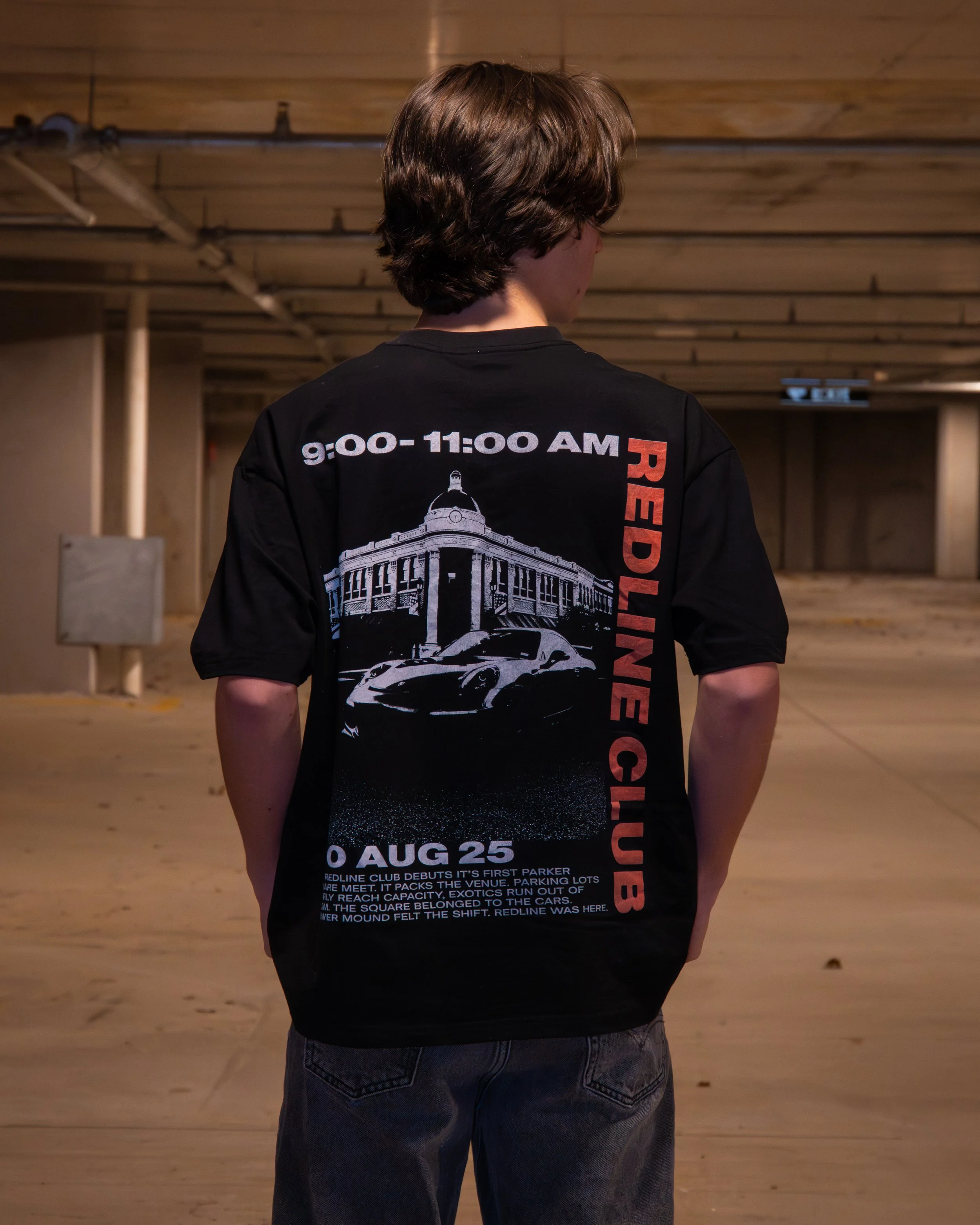 #003 PARKER SQUARE - OVERSIZED TEE