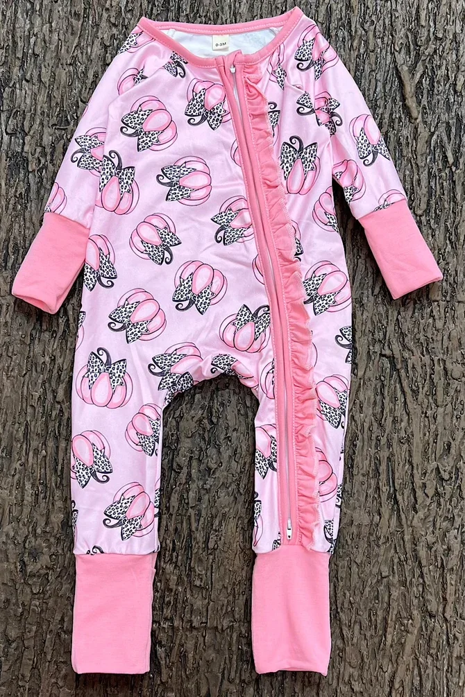 pumpkin cheetah sleeper.webp
