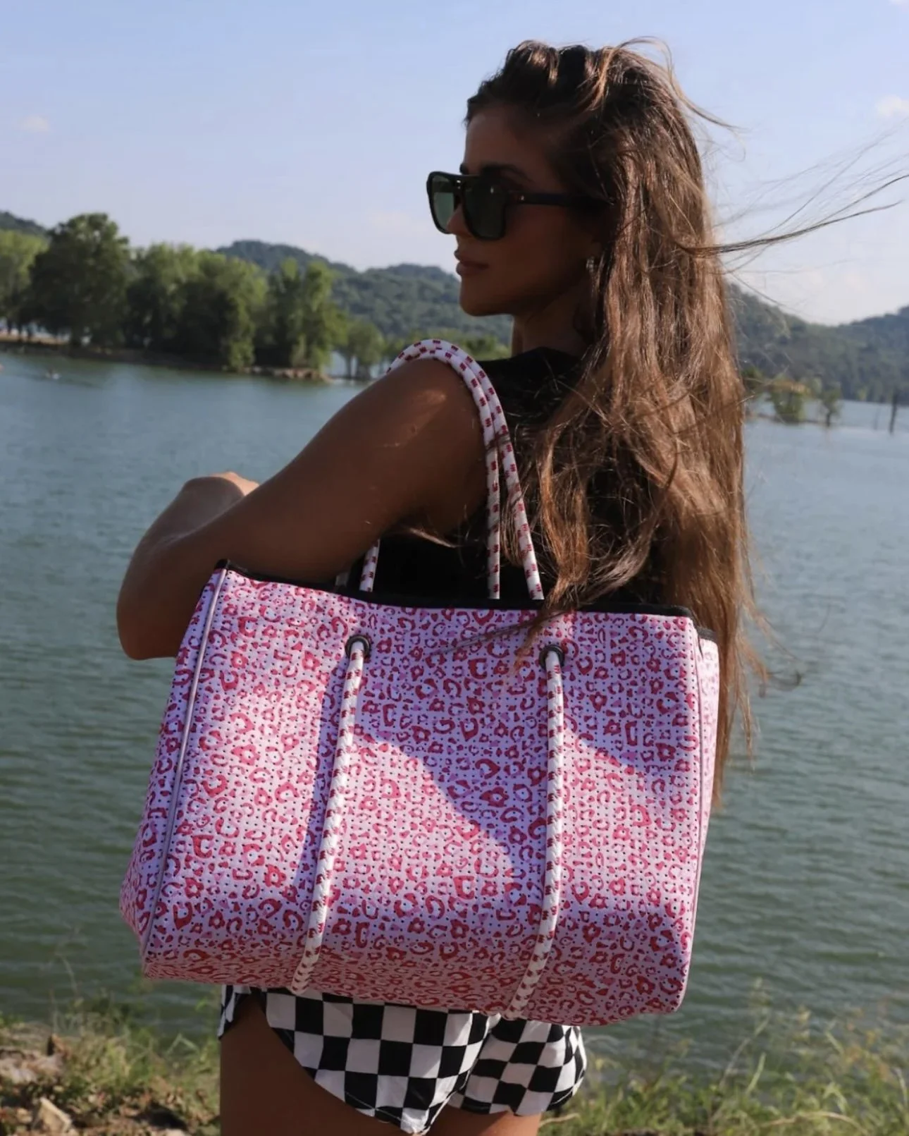 Large Tote in Pink Leopard