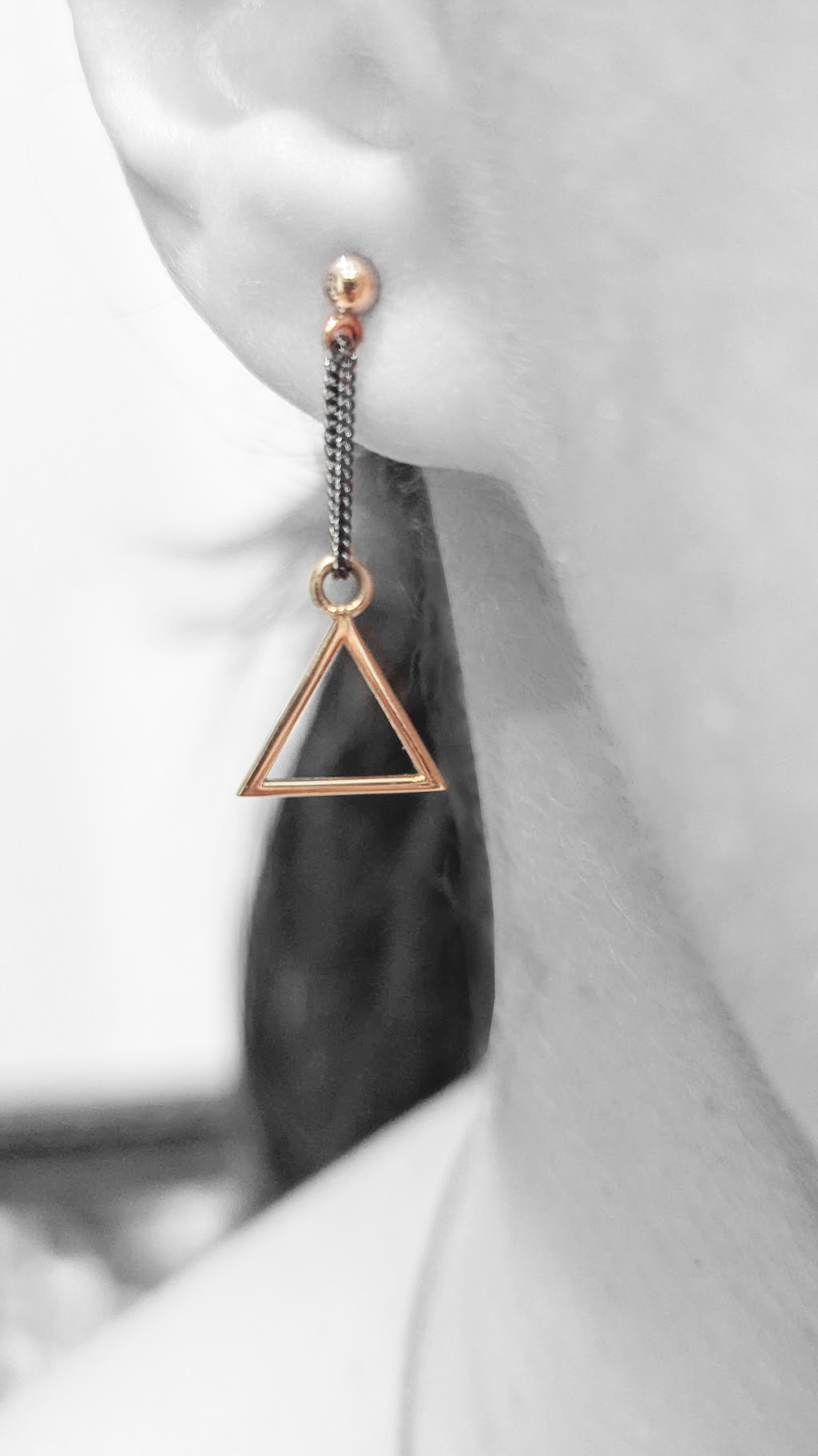 Earring - Left SoD.png