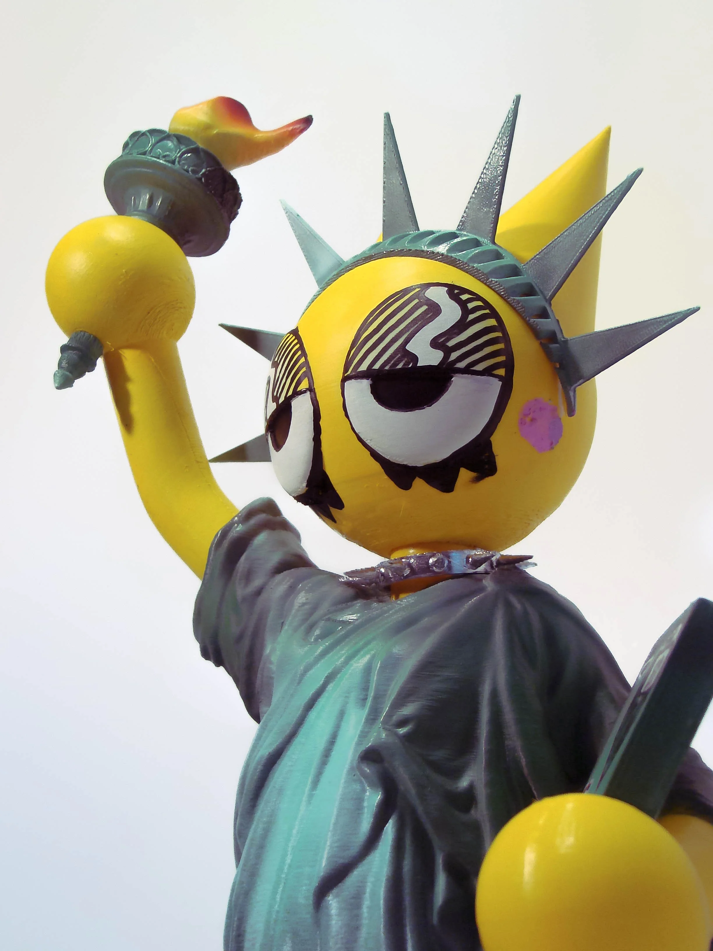 statue of Low Poly Nyc