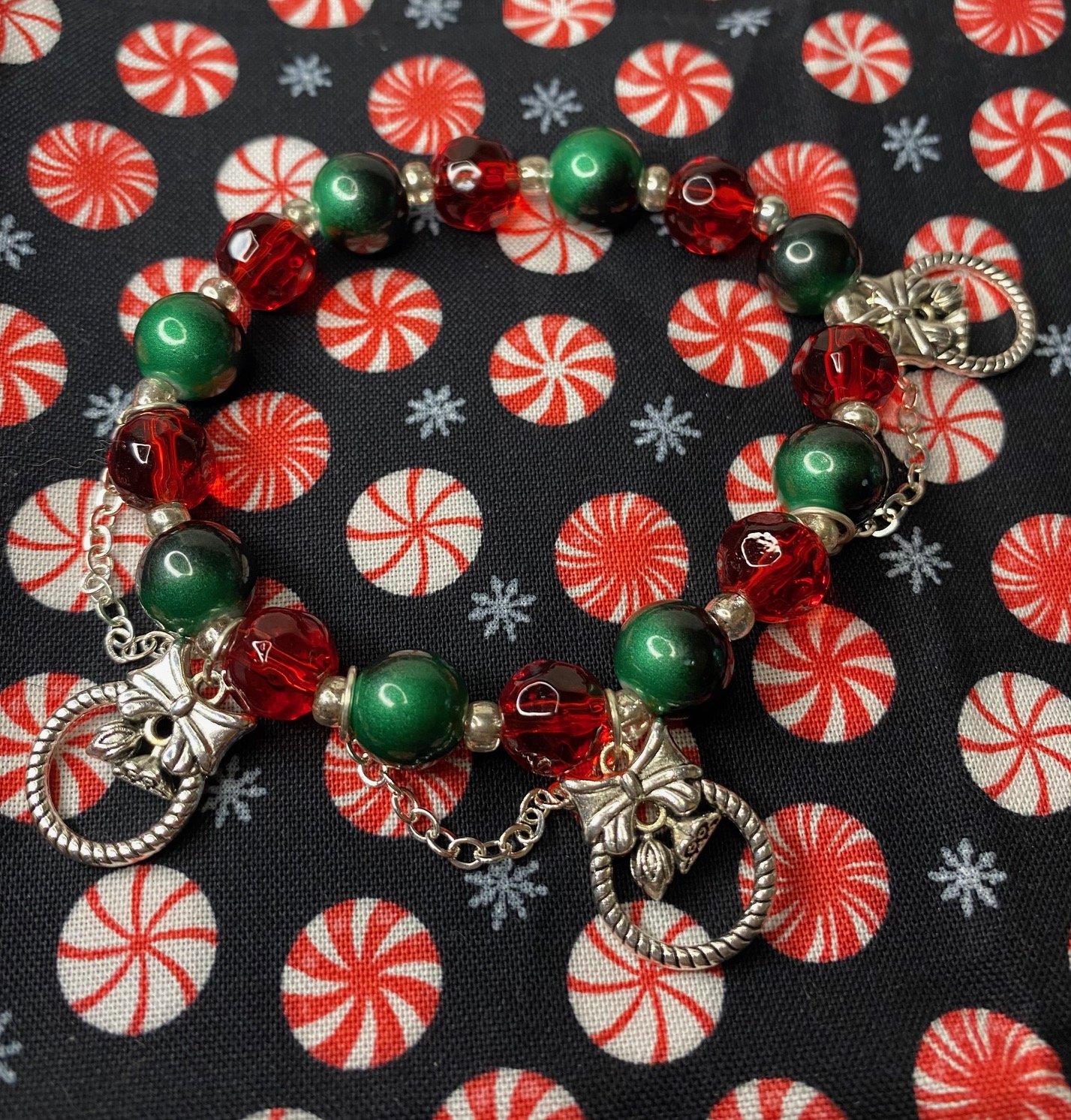 Christmas Glass Bead Bracelet