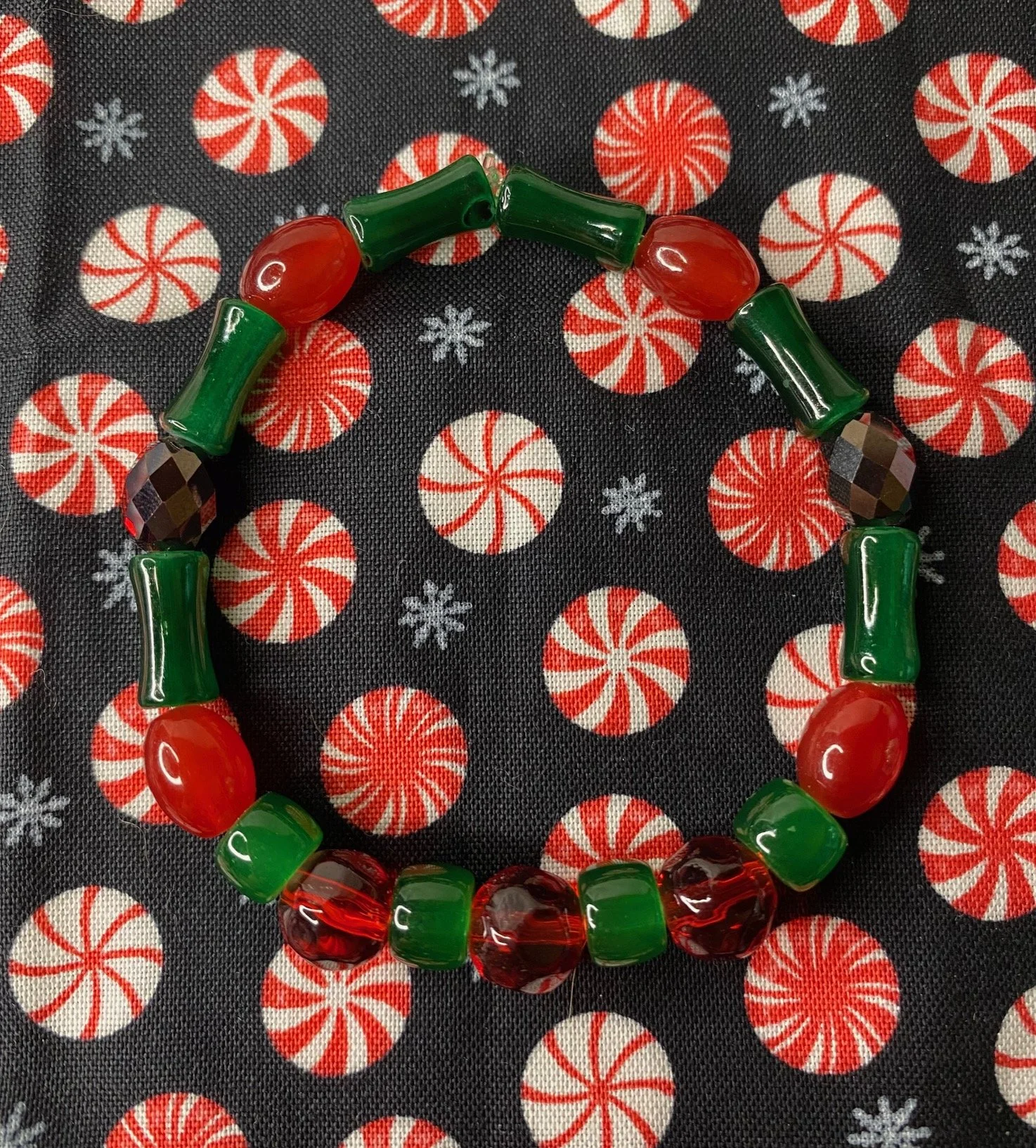 Christmas Glass Bead Bracelet