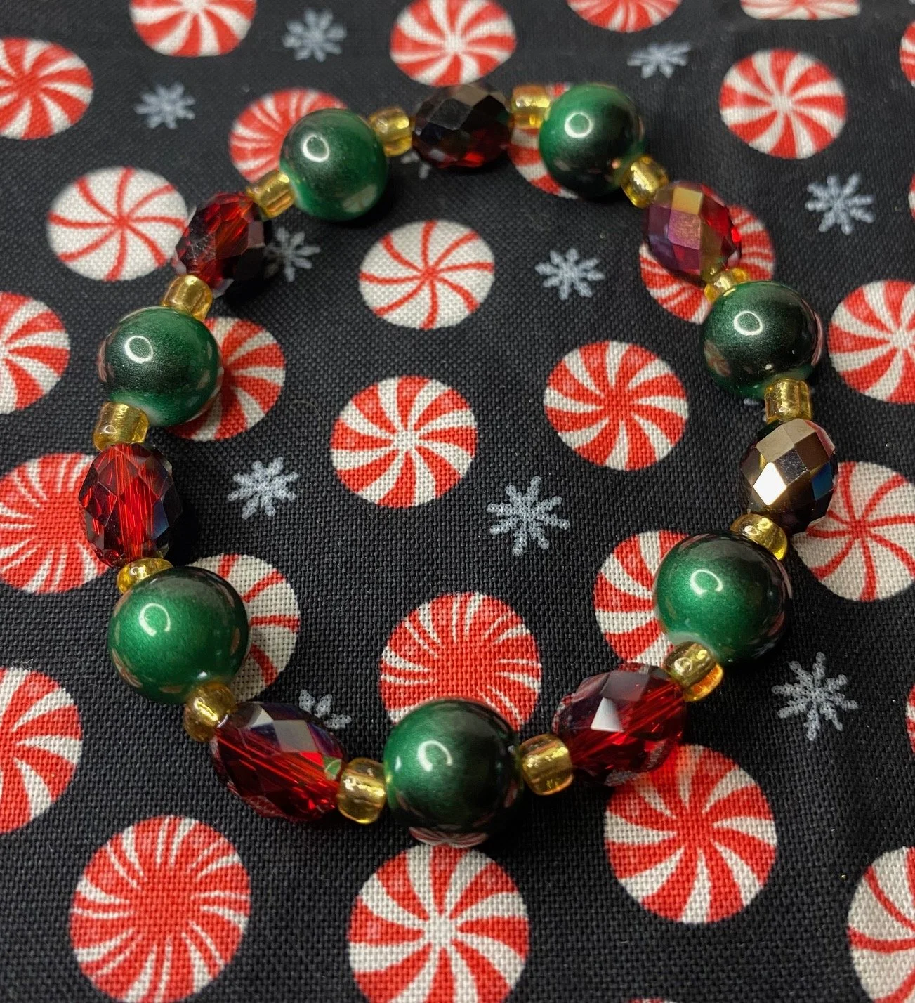 Christmas Glass Bead Bracelet