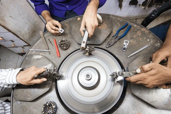 A Guide to Cut/shapes, ratios &amp; proportions 