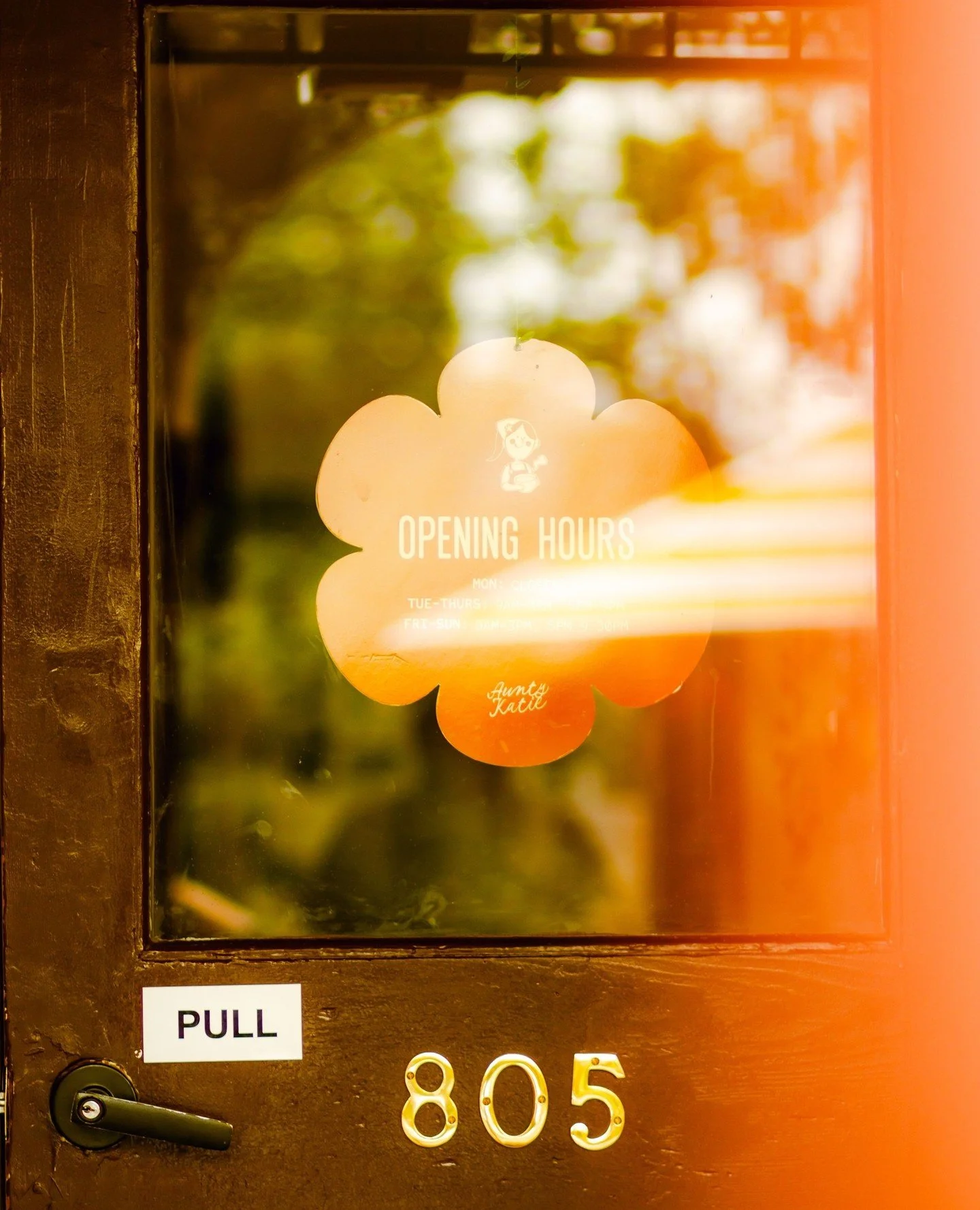 Cosy vibes only. Walk through our door and feel right at home 🤍 Open Tue&ndash;Sun, 9:00am&ndash;3:00pm &amp; 5:00pm&ndash;9:00pm.⁠
⁠
805 Mair Street, Ballarat⁠
www.auntykatie.com.au