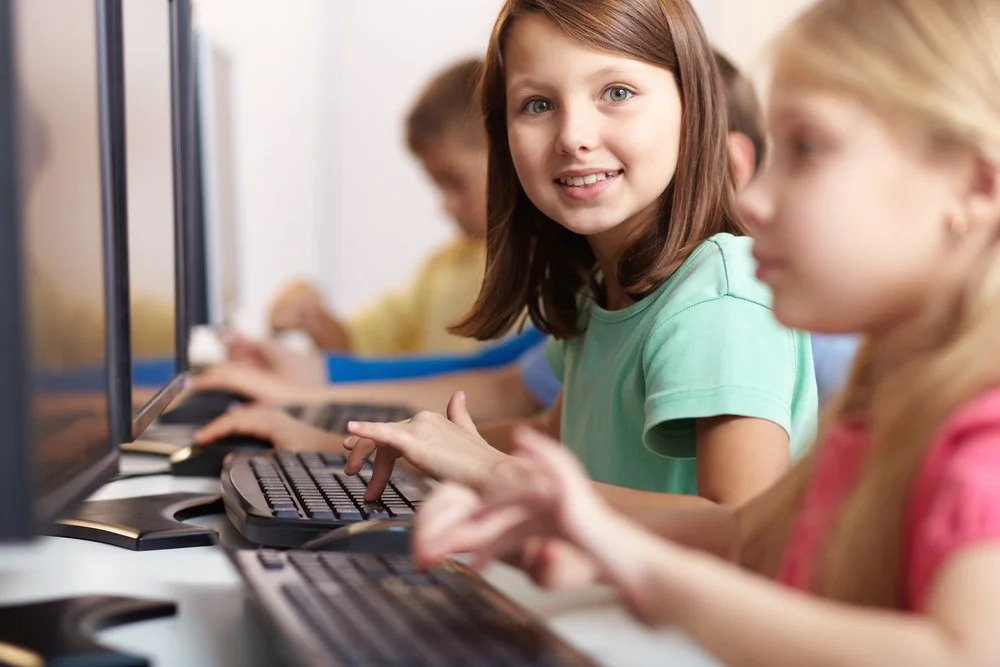 4 School Fundraisers That Your Team Can Run Remotely