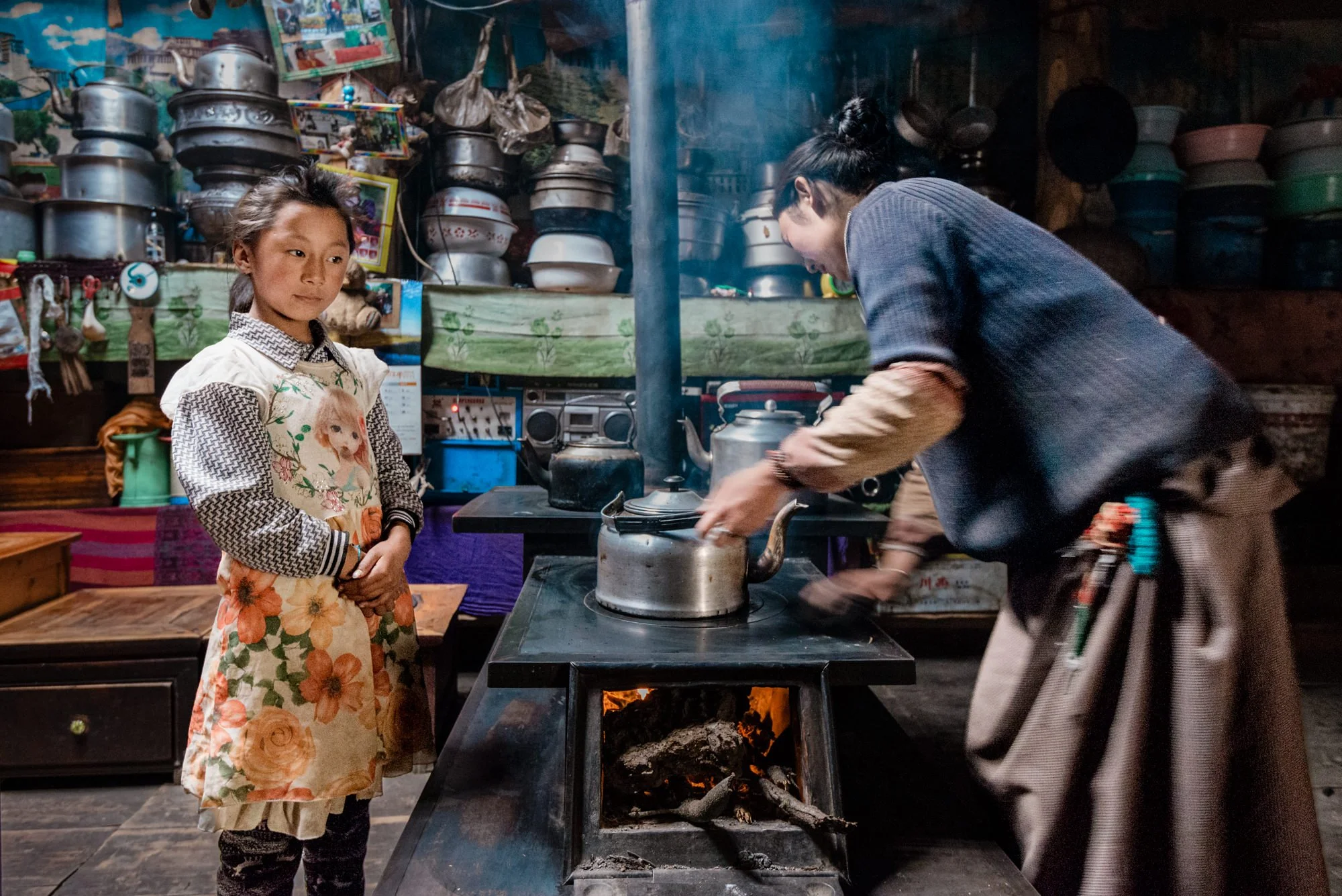 tibetan-domestic-life-kitchen-documentary-photography-eleanor-moseman.jpg