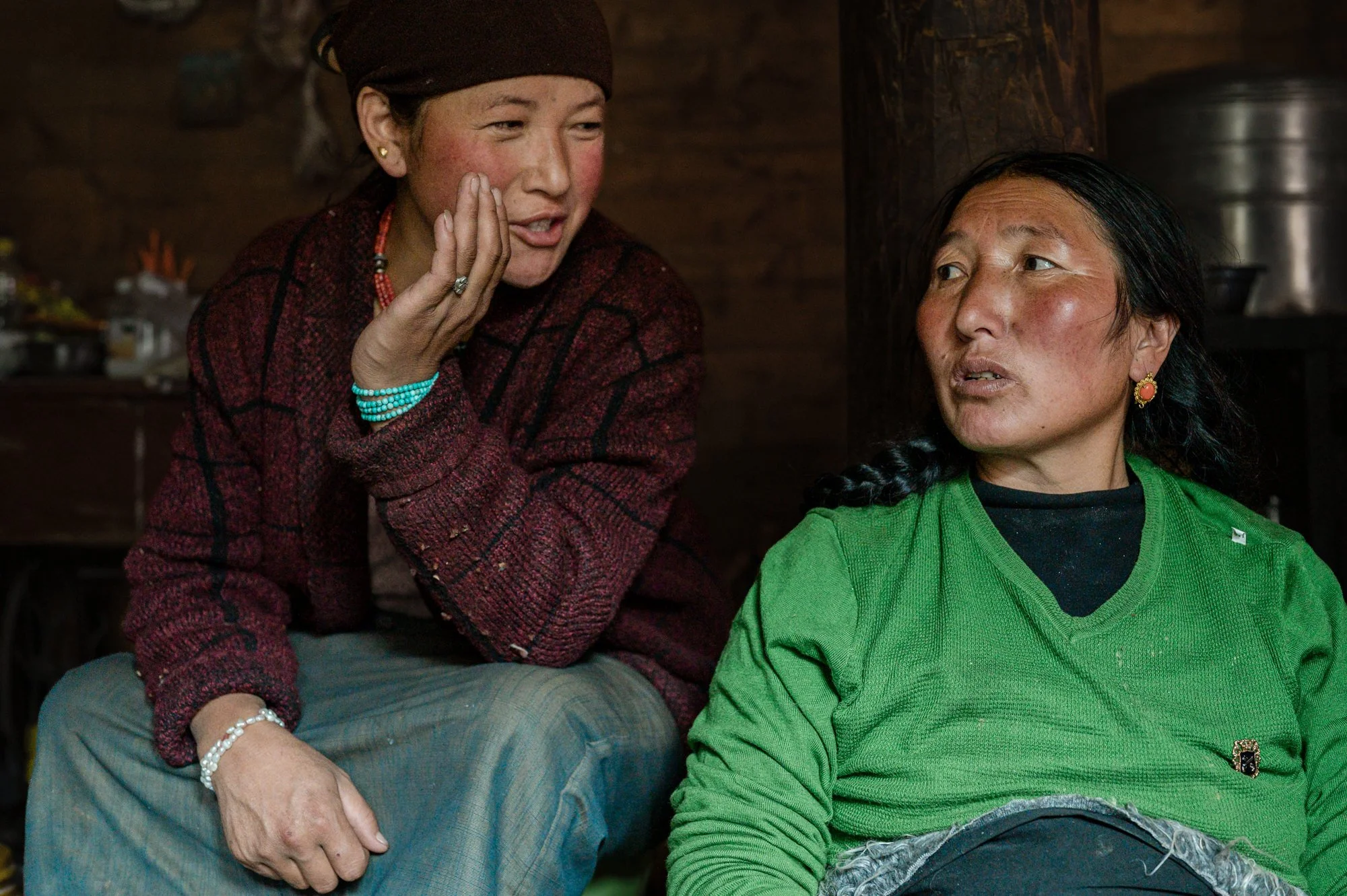 tibetan-village-women-conversation-social-documentary-eleanor-moseman.jpg