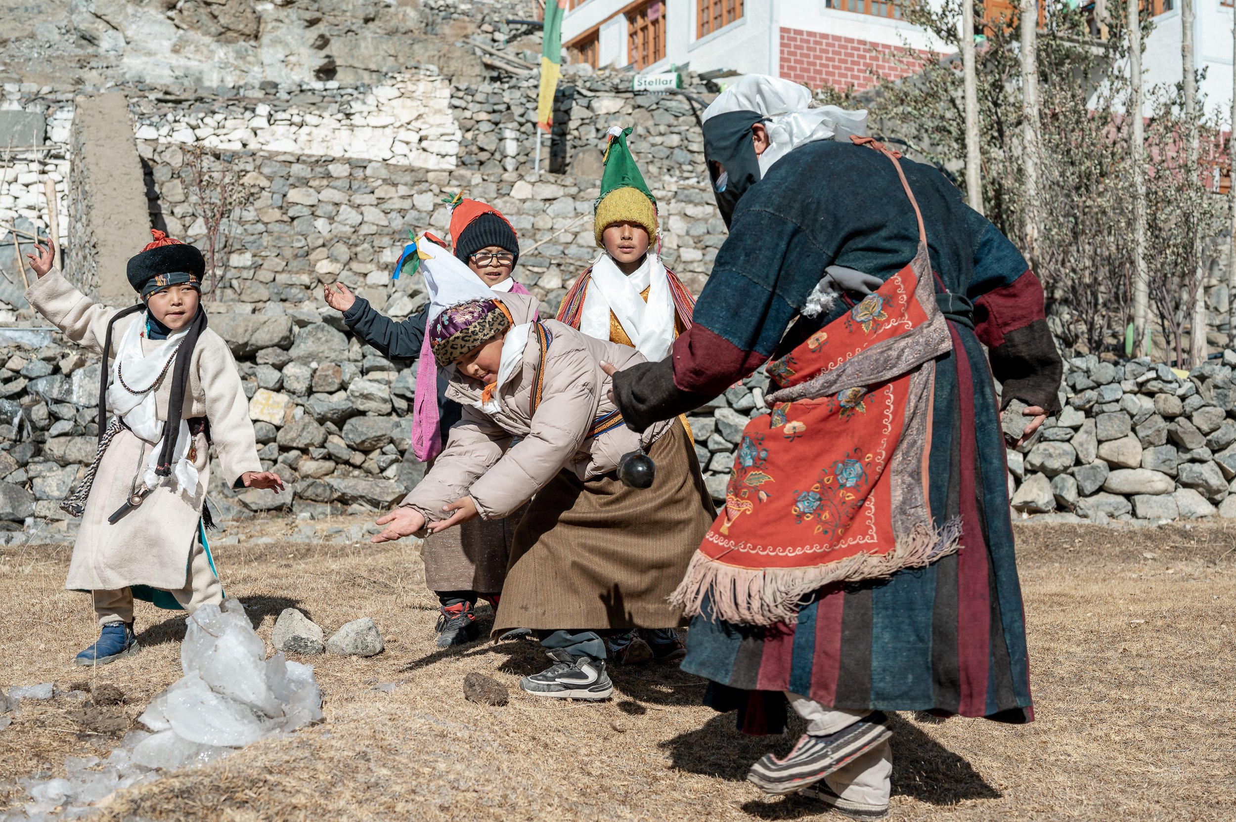 ladakh-losar-tibetan-new-year-traditional-game-children-nang-village.jpg