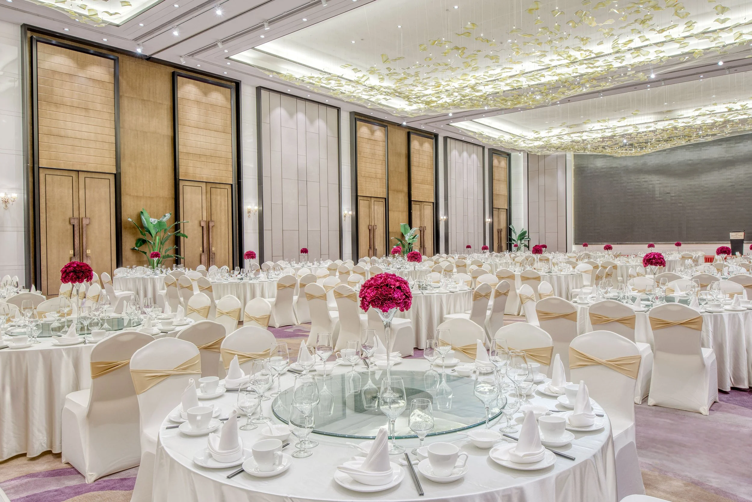 Yibin-Ballroom.jpg
