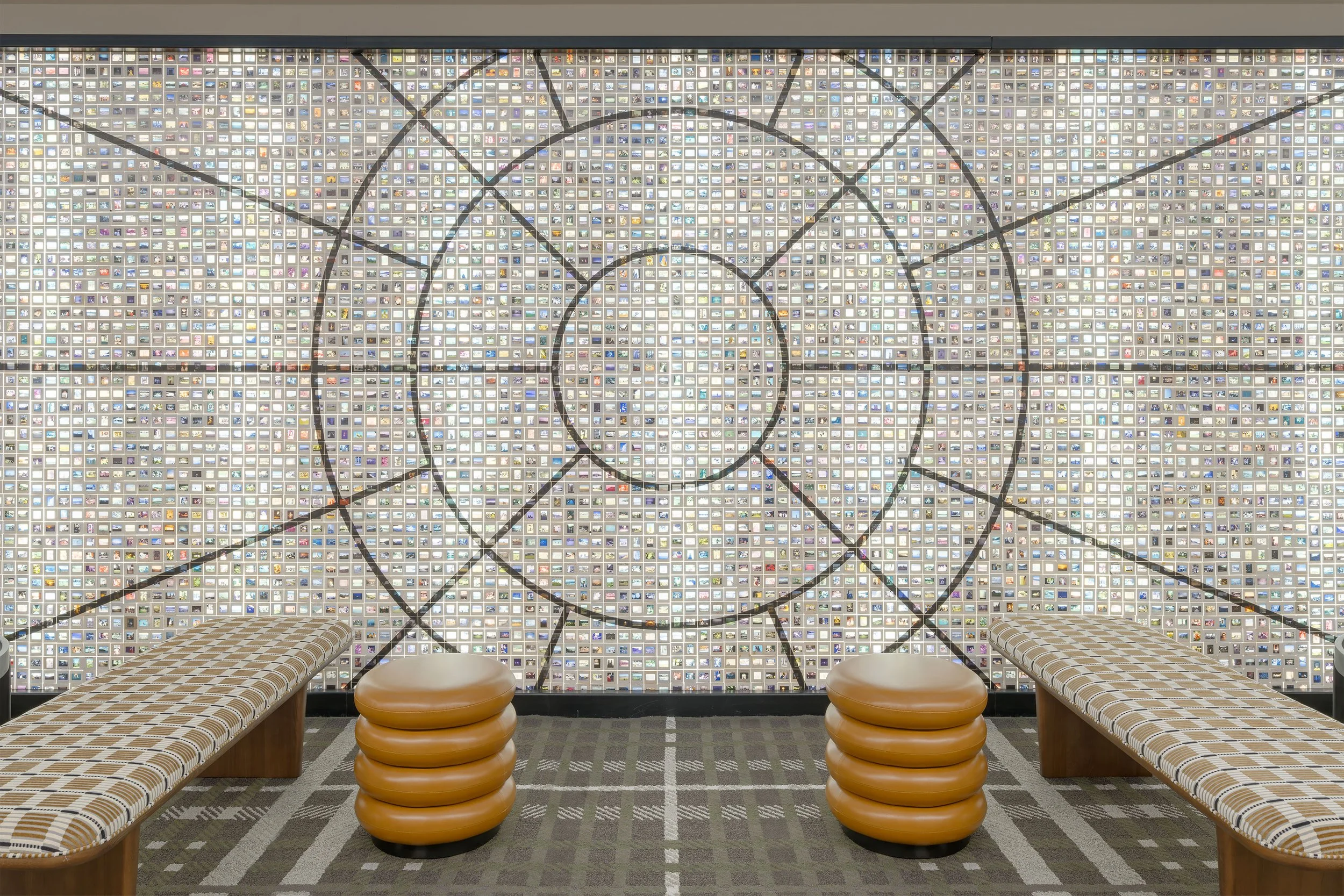 CPUS-CrownePlazaUnionStation-WallFeatureDetail.jpg
