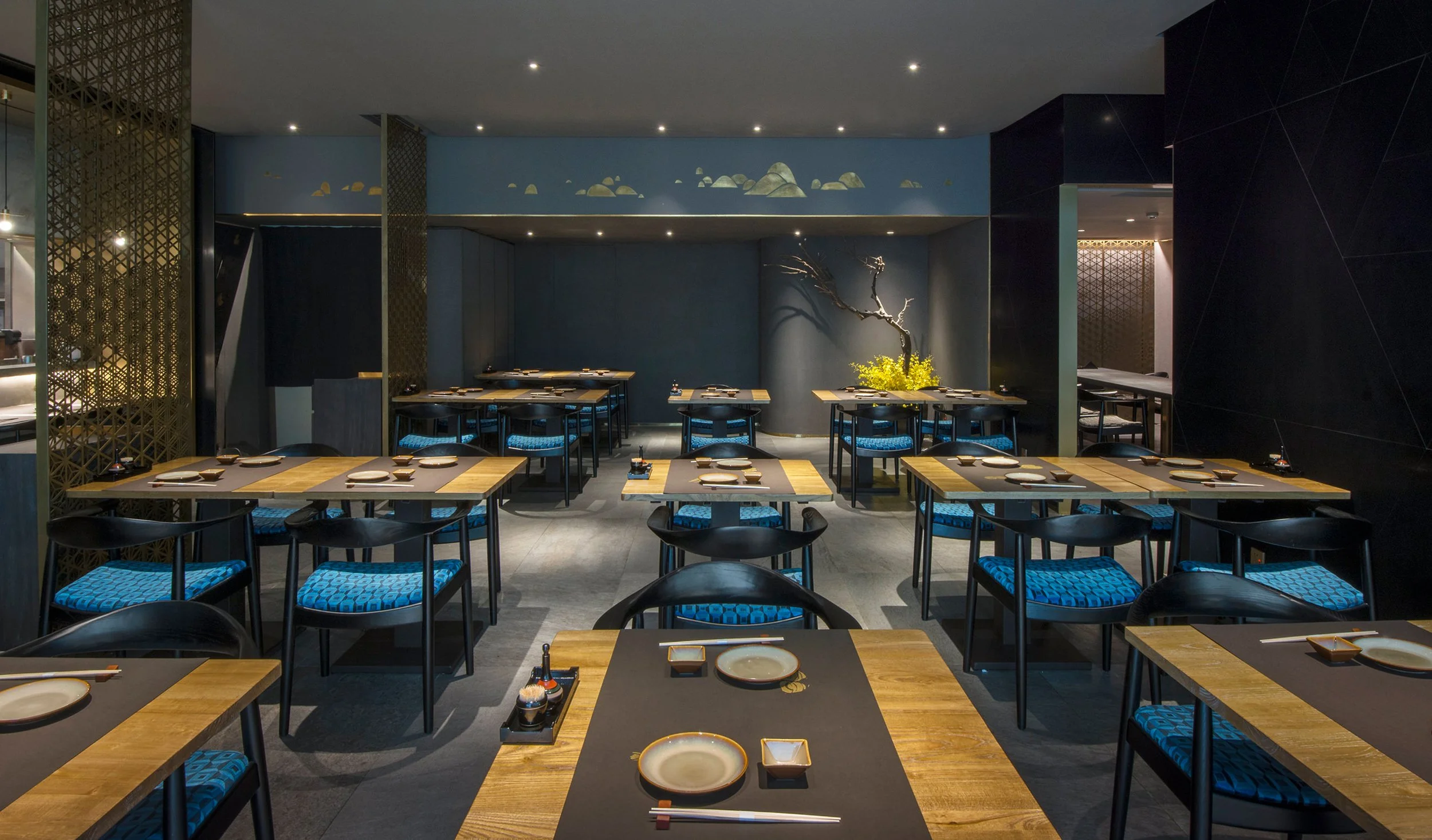 Ifuku-Isaribi-Japanese-Restaurant-Shanghai-China00001.jpg