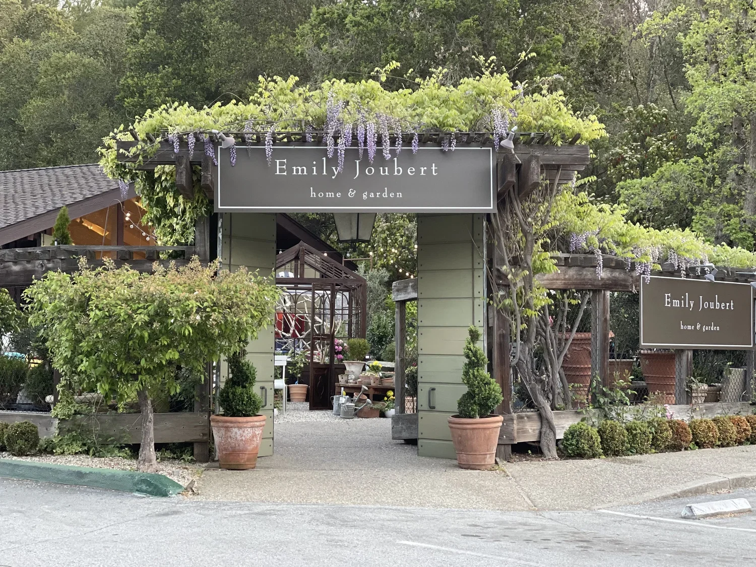 SHOP FOR SCHOLARS AT EMILY JOUBERT