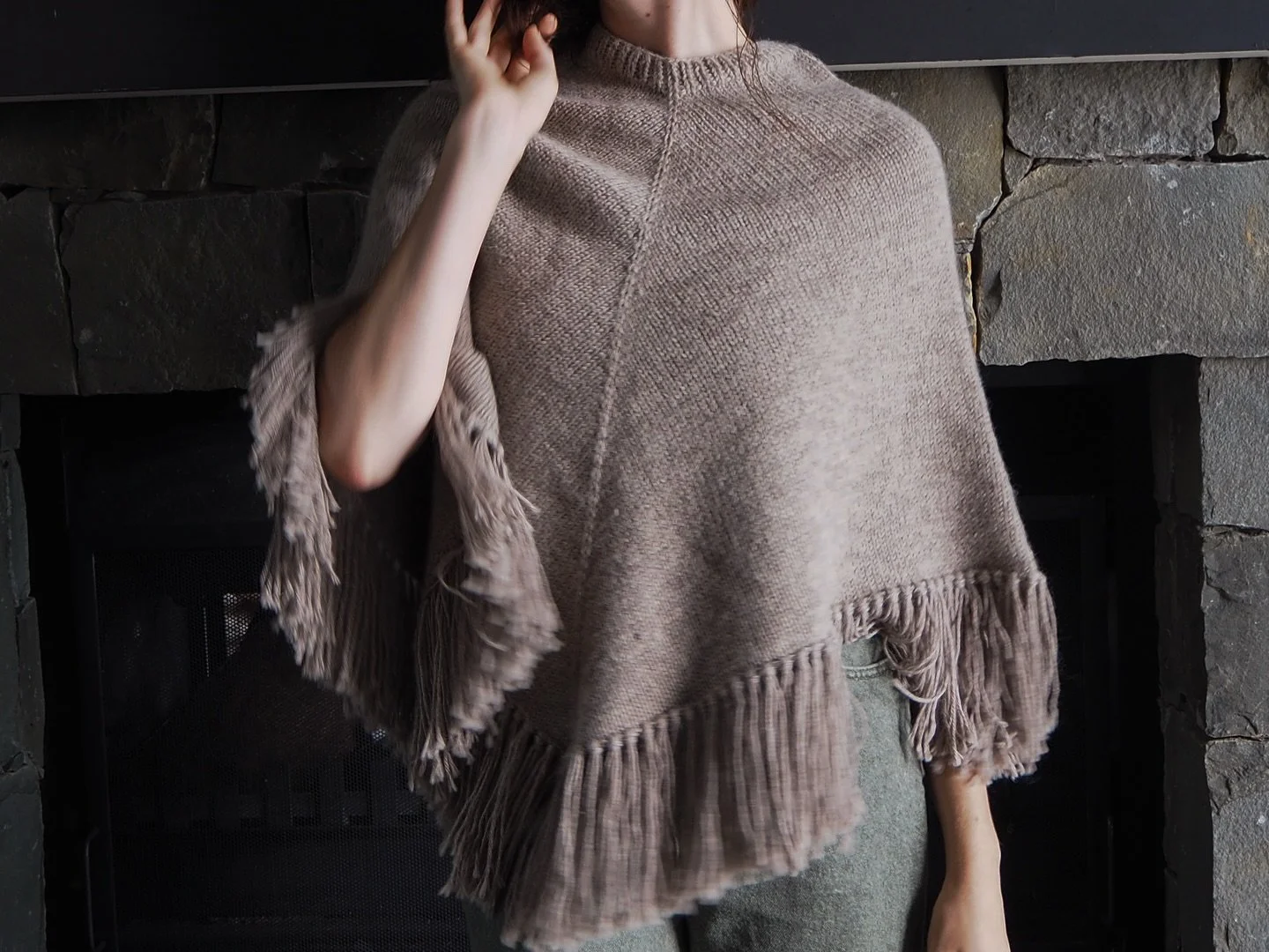 poncho poncho poncho !! 

the #orchwardponcho in action 

definitely one of my favourite things i&rsquo;ve ever made! if anyone ends up making one please tag me!! i wanna see 

#knitponcho #knitting #knitpattern #knit