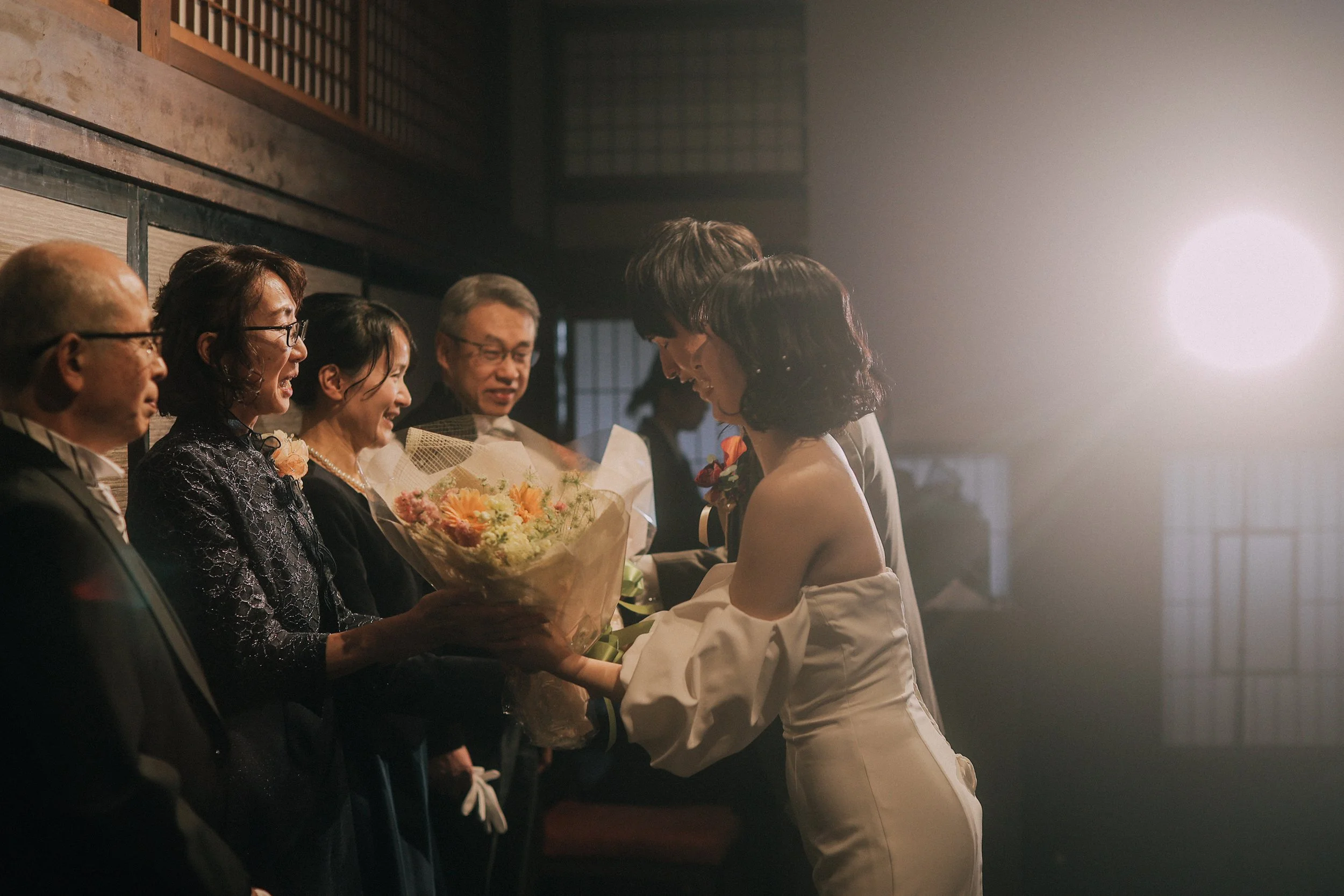 親族の結婚式マナーとは？服装・ご祝儀・役割を立場別にわかりやすく解説