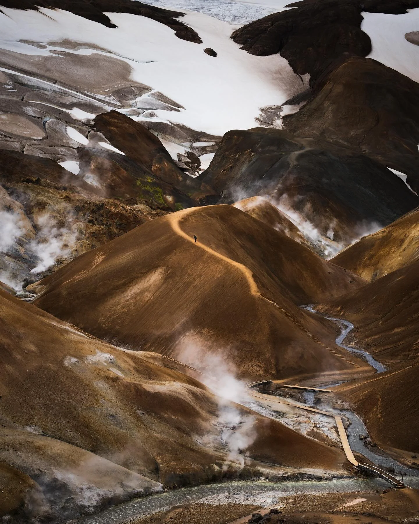 Iceland in four pictures 🇮🇸

Been a while since I posted here but I am excited to share that there will be a new video coming tonight 🤞🏼

Ich w&uuml;rde mich riesig freuen, wenn ihr an meiner Umfrage teilnehmt &ndash; der Link ist in meiner Story