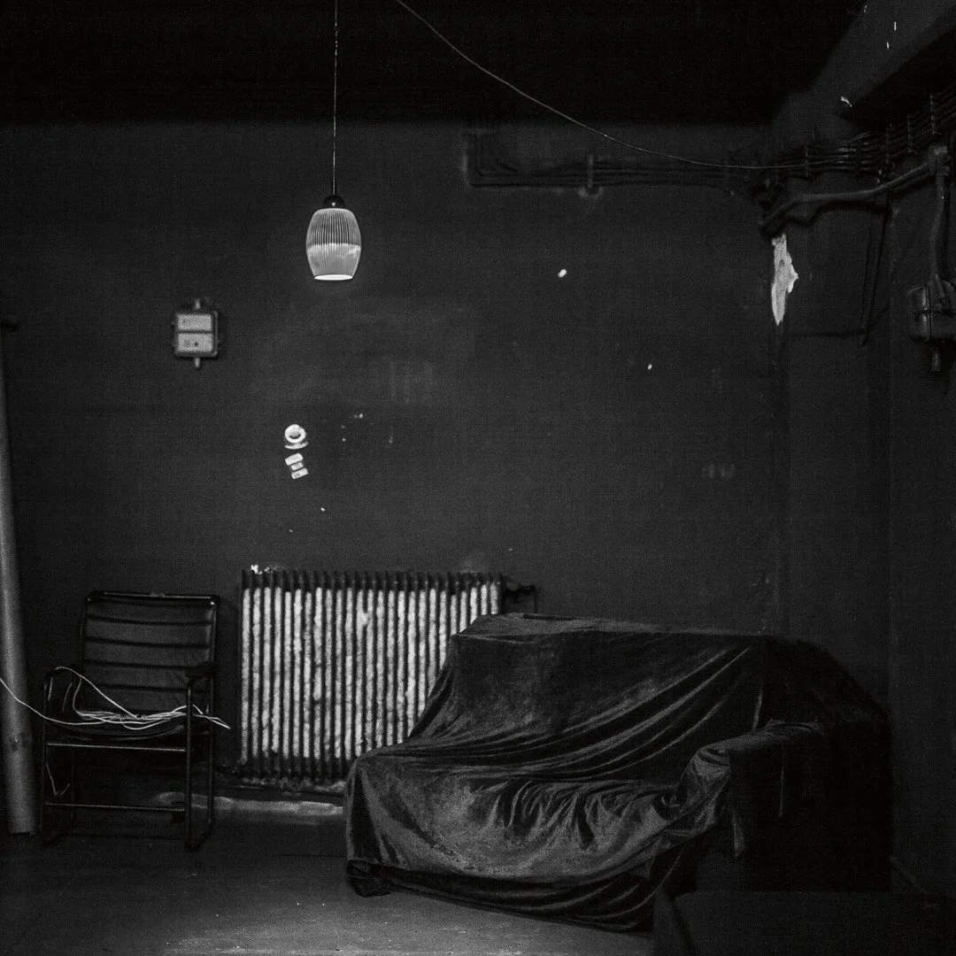 En sofa på en skole i Athen