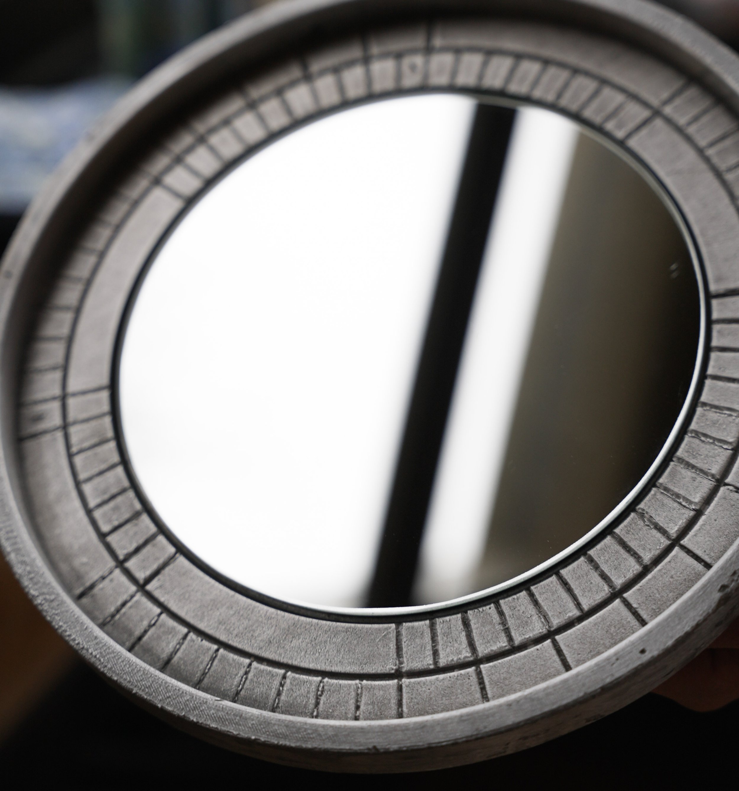 Aluminium mirror_ Eva Szumilas