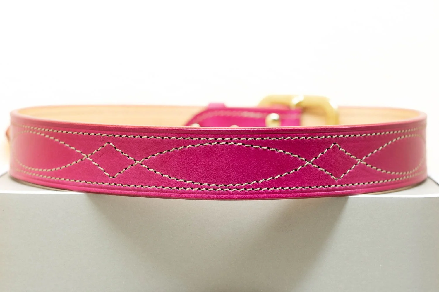 Pink leather belt with diamond stitch and solid brass buckle 38mm