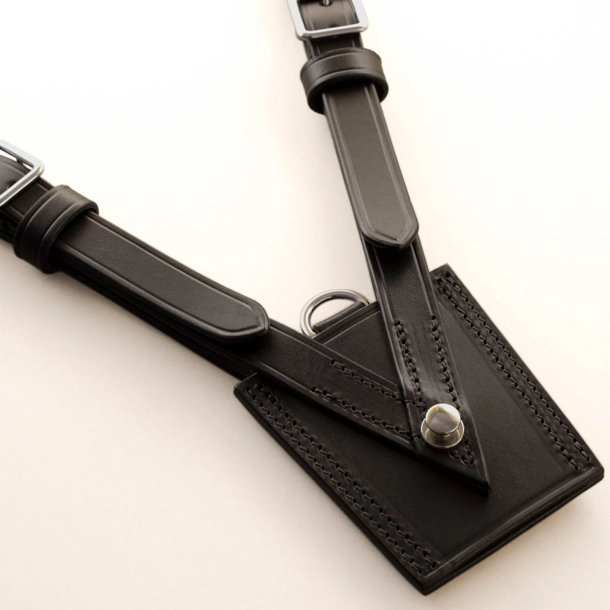 Australian defence specification sword carrier scabbard frog black leather