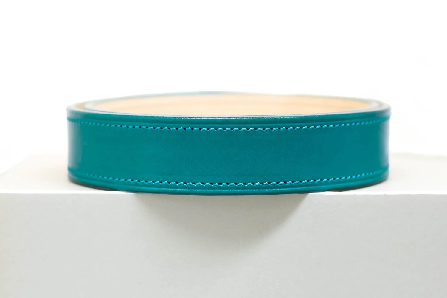 Aqua leather belt with brass buckle 38mm
