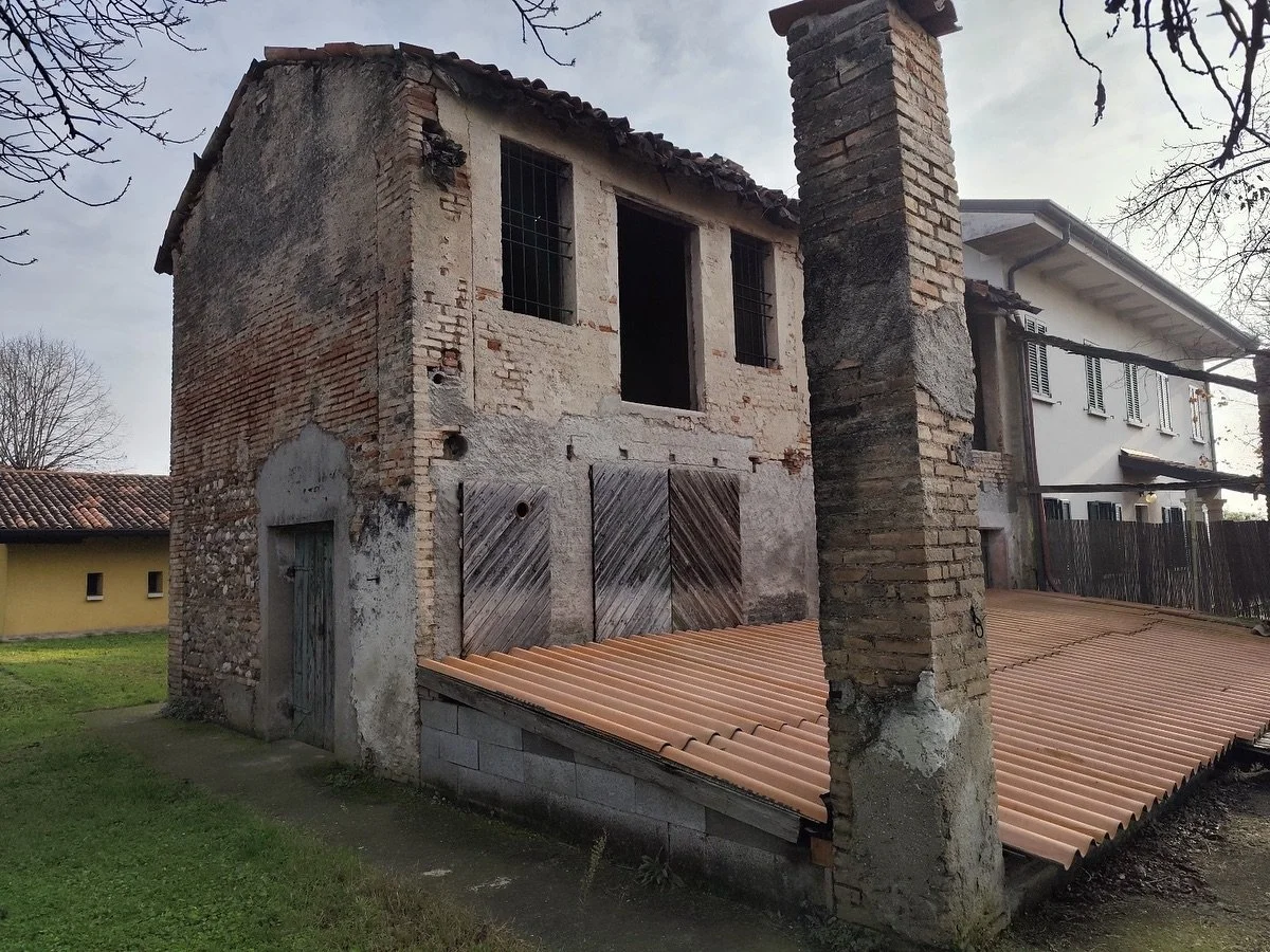 Intervento di miglioramento sismico su edificio esistente 🏠
Progettazione strutturale esecutiva🏗️

Hai bisogno di una consulenza tecnica specializzata inerente alla fattibilit&agrave; di un intervento di miglioramento sismico su un edificio esisten