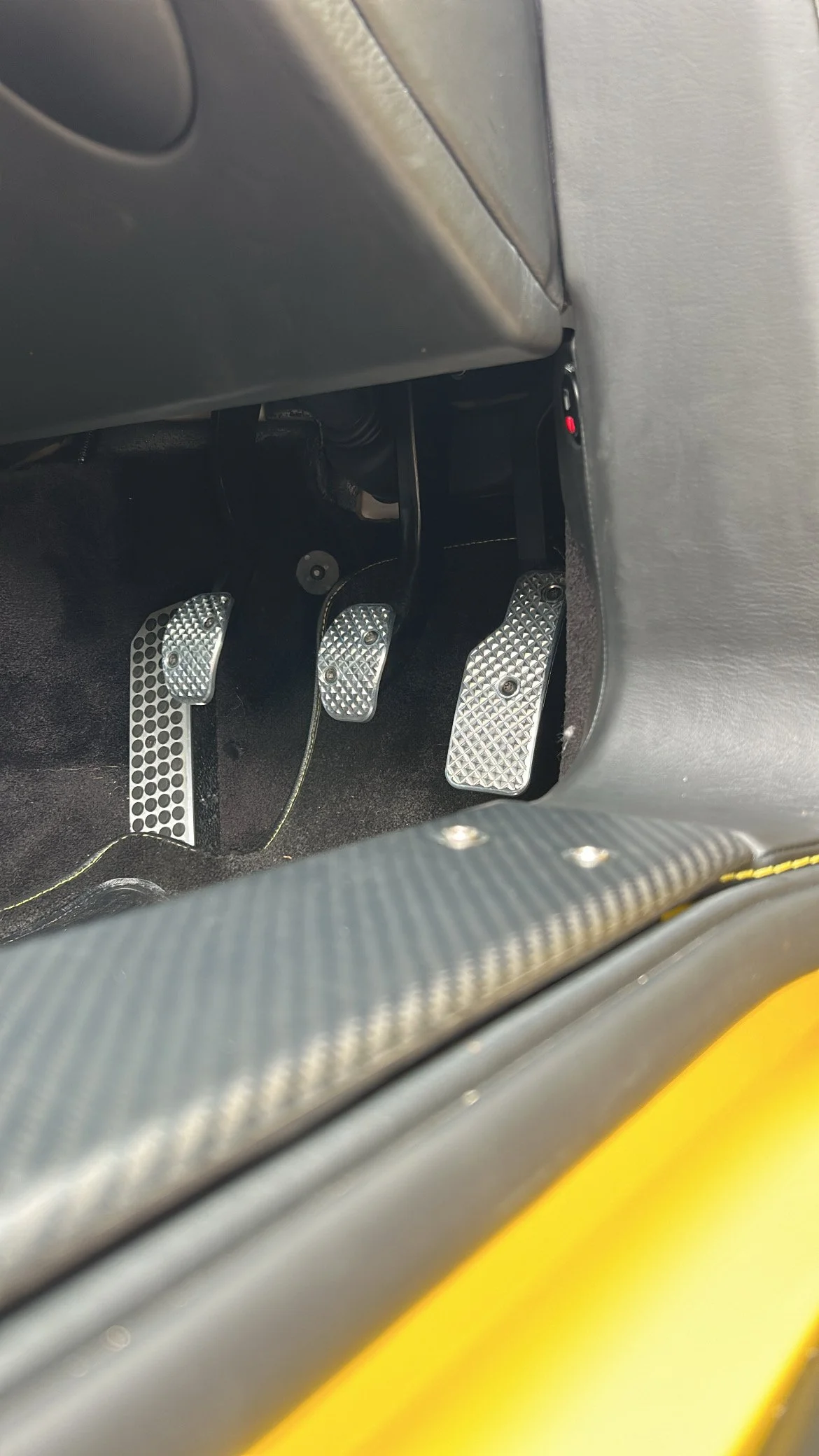 Aston Martin Billet Aluminium Manual Pedal Set