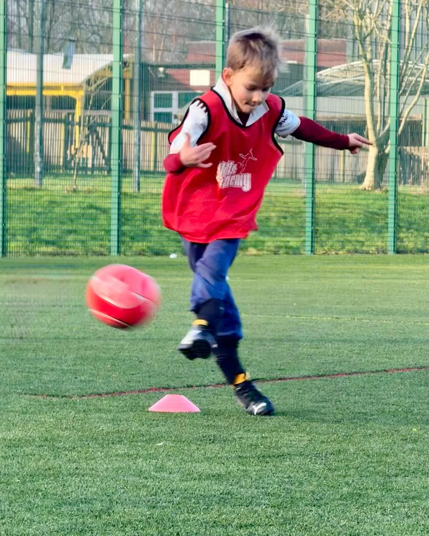 Everyone loves a penalty shoot-out! 😬 ⚽️ 🏆 

Great conditions for SOCCER SATURDAY sessions today ☀️ 

There are still spaces on our regular football skills sessions which run every Saturday during term time at two great venues with 3G all weather p