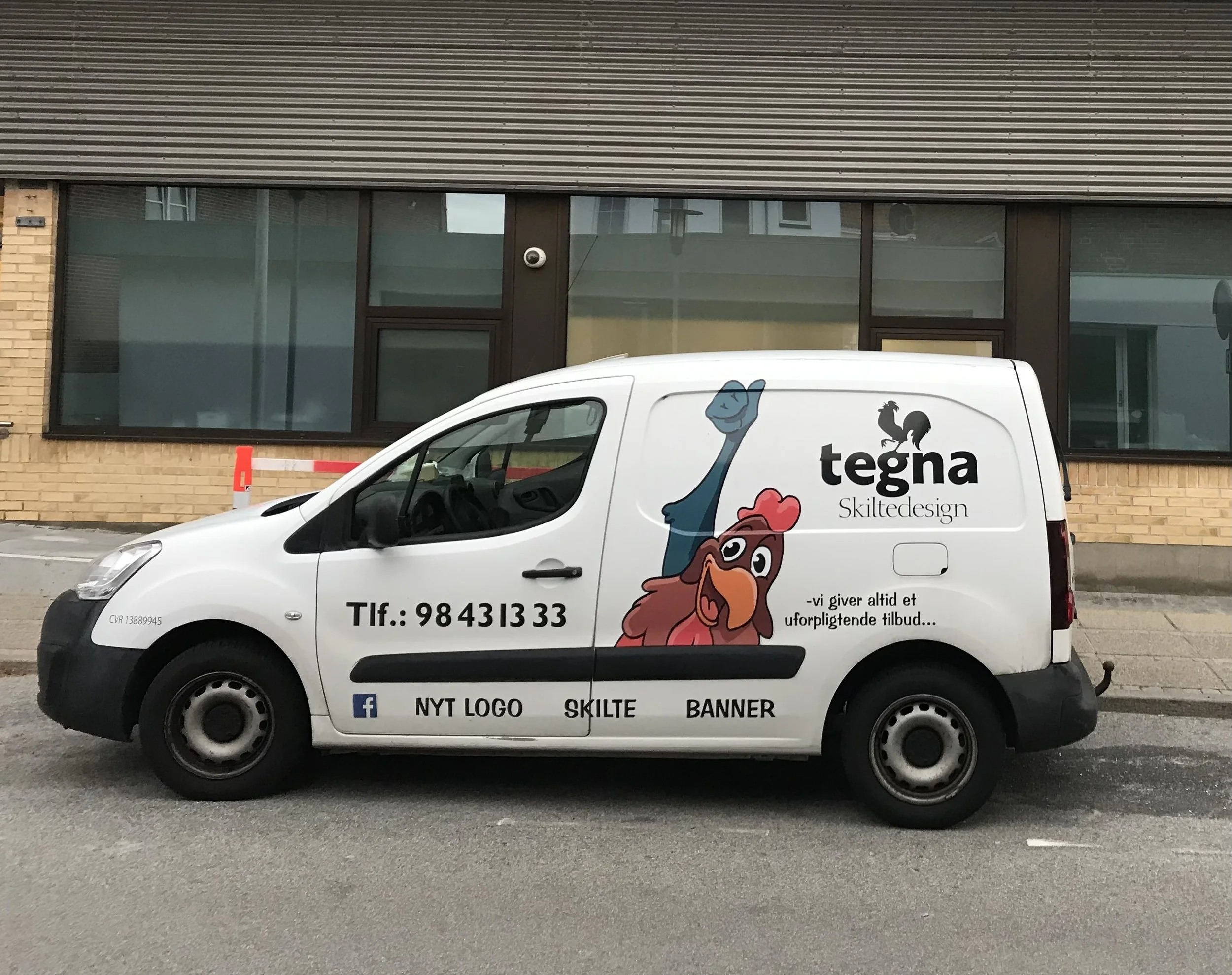 Oranssi technician working on a roof project