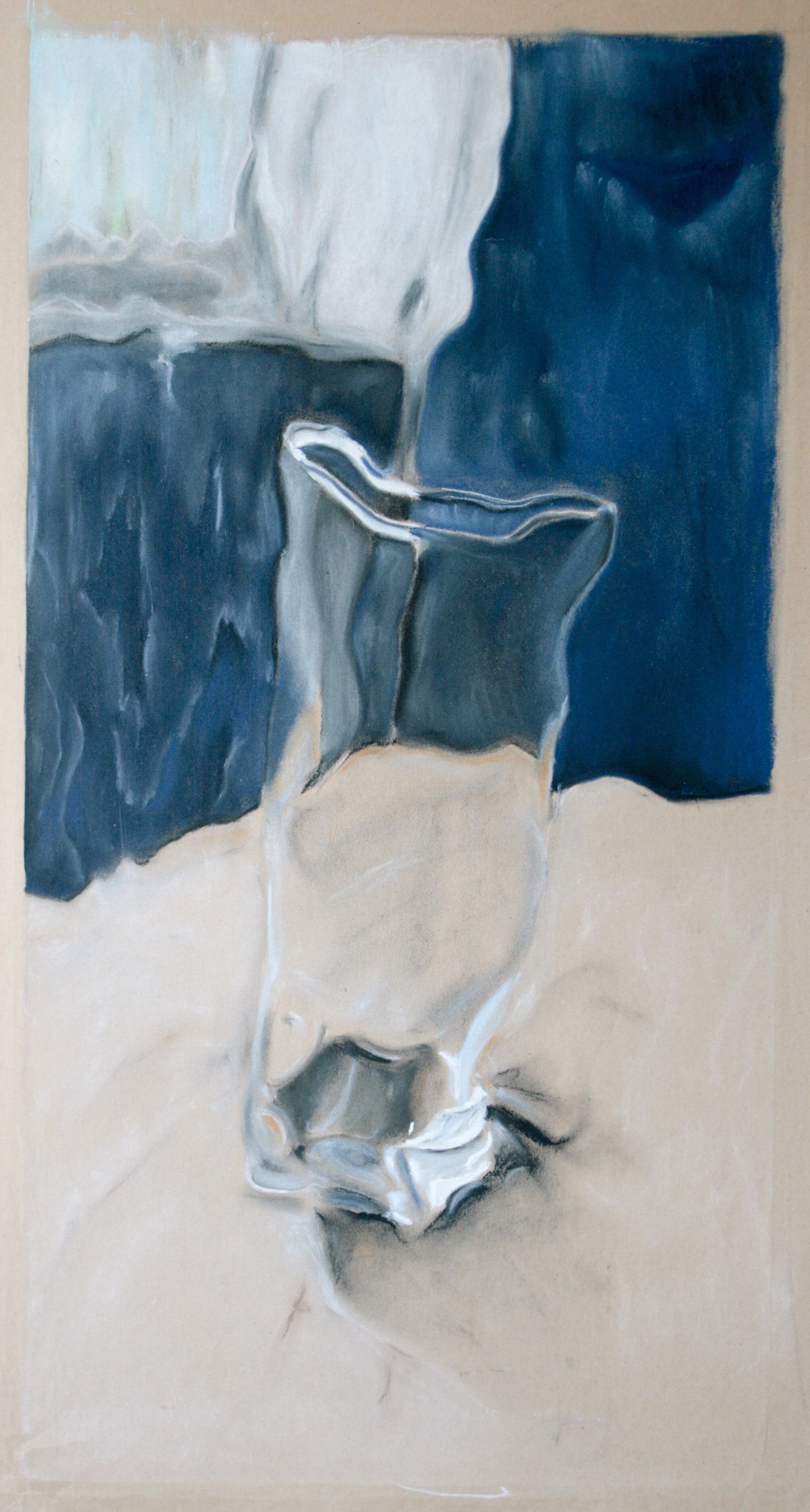 Glas 2022, Kohle u. Pastell, Packpapier, 93 x 53 cm