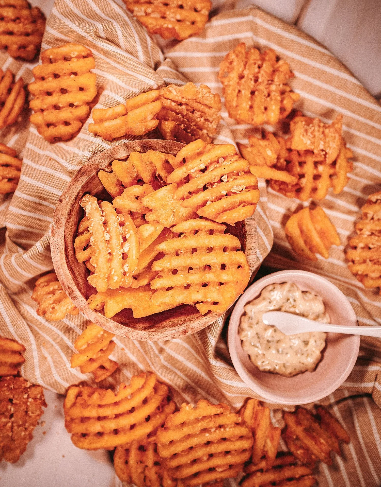 photographie-culinaire-frites-mayonnaise-studio-salamo-photo.jpg