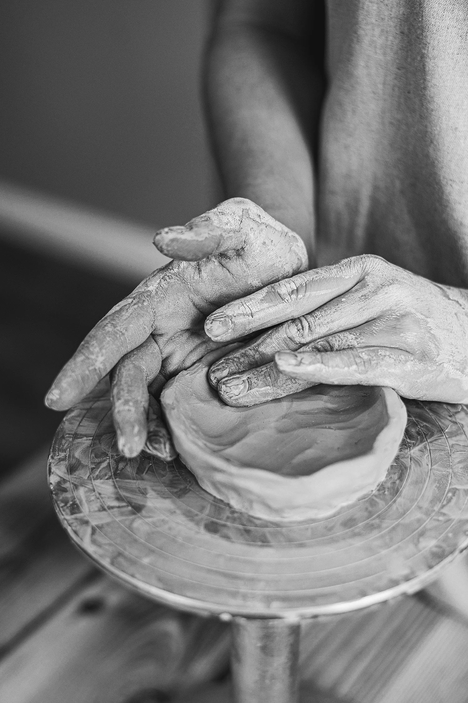 branding-ceramiste-atelier-savoir-faire-poterie-salamo-photo.jpg
