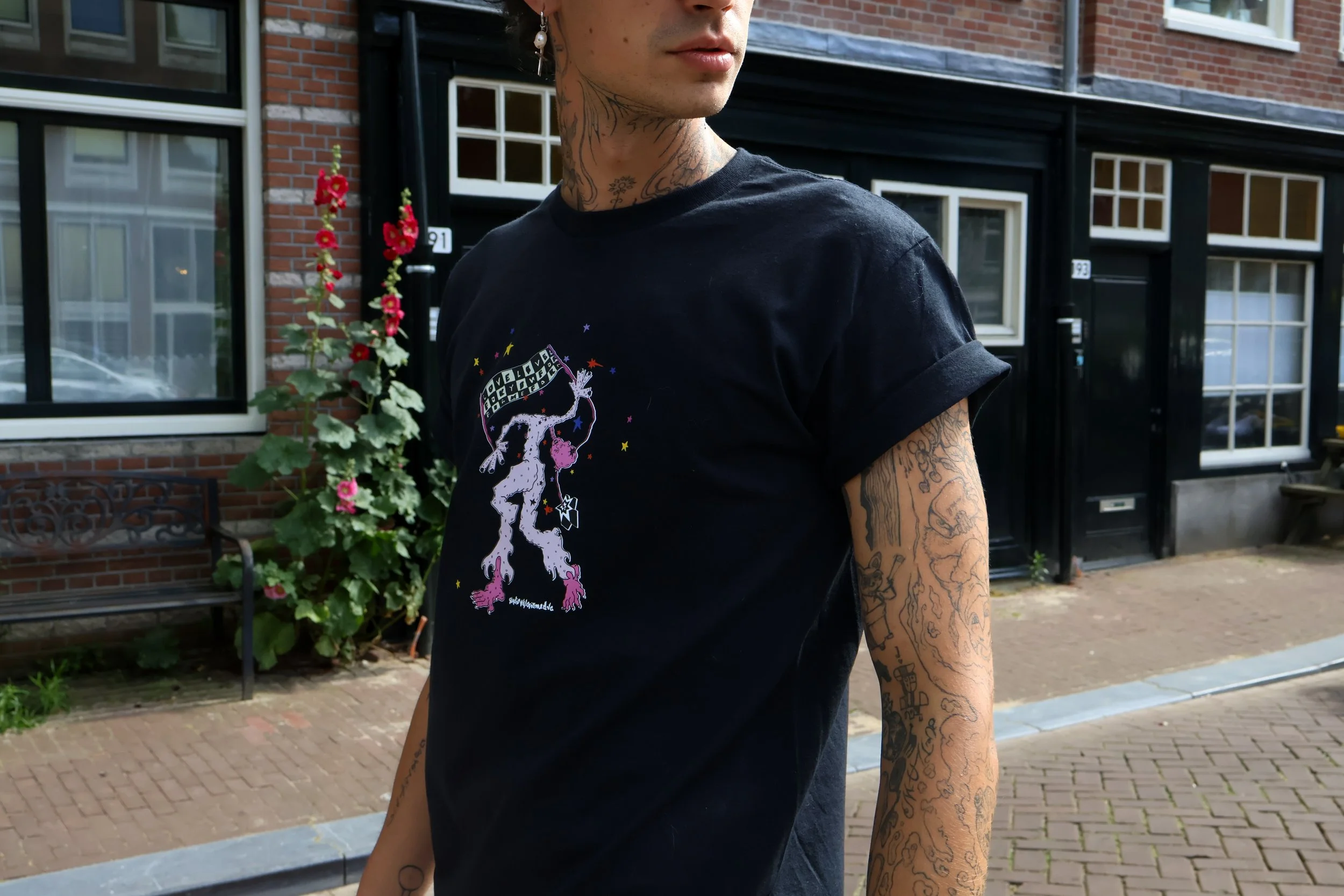 shirtB1.jpg