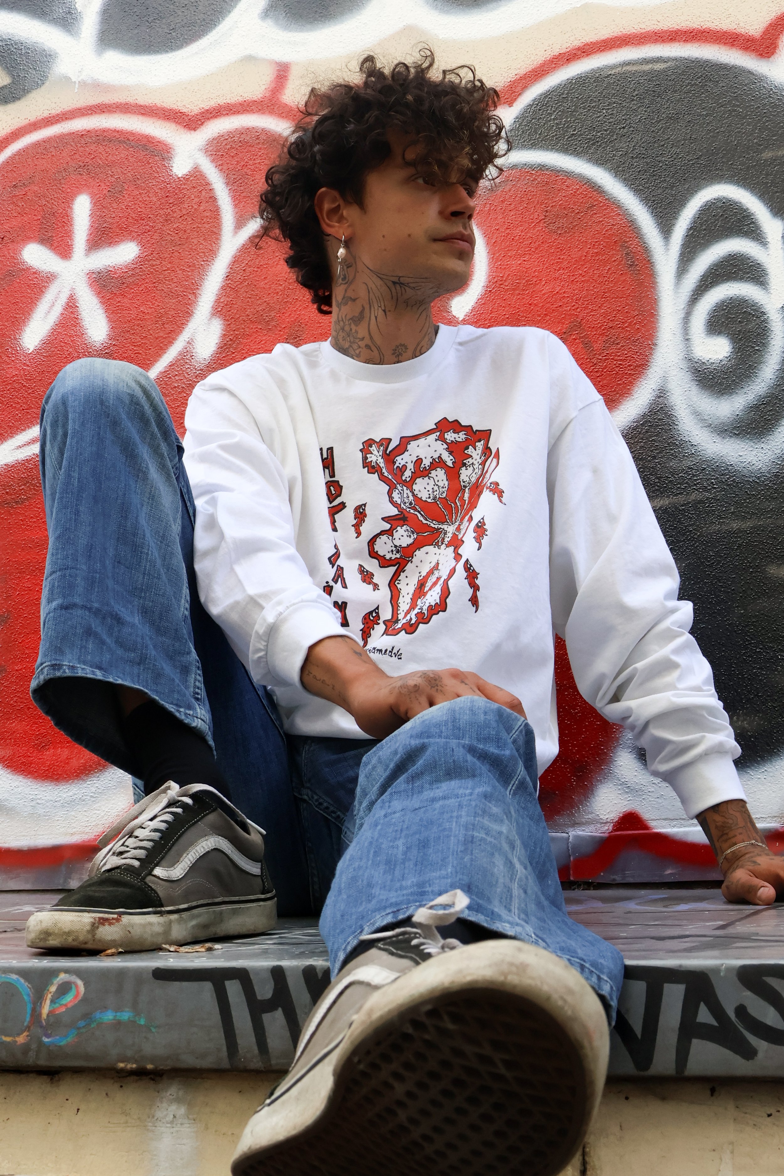 shirtR1.jpg