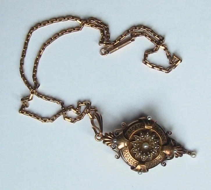A gold locket