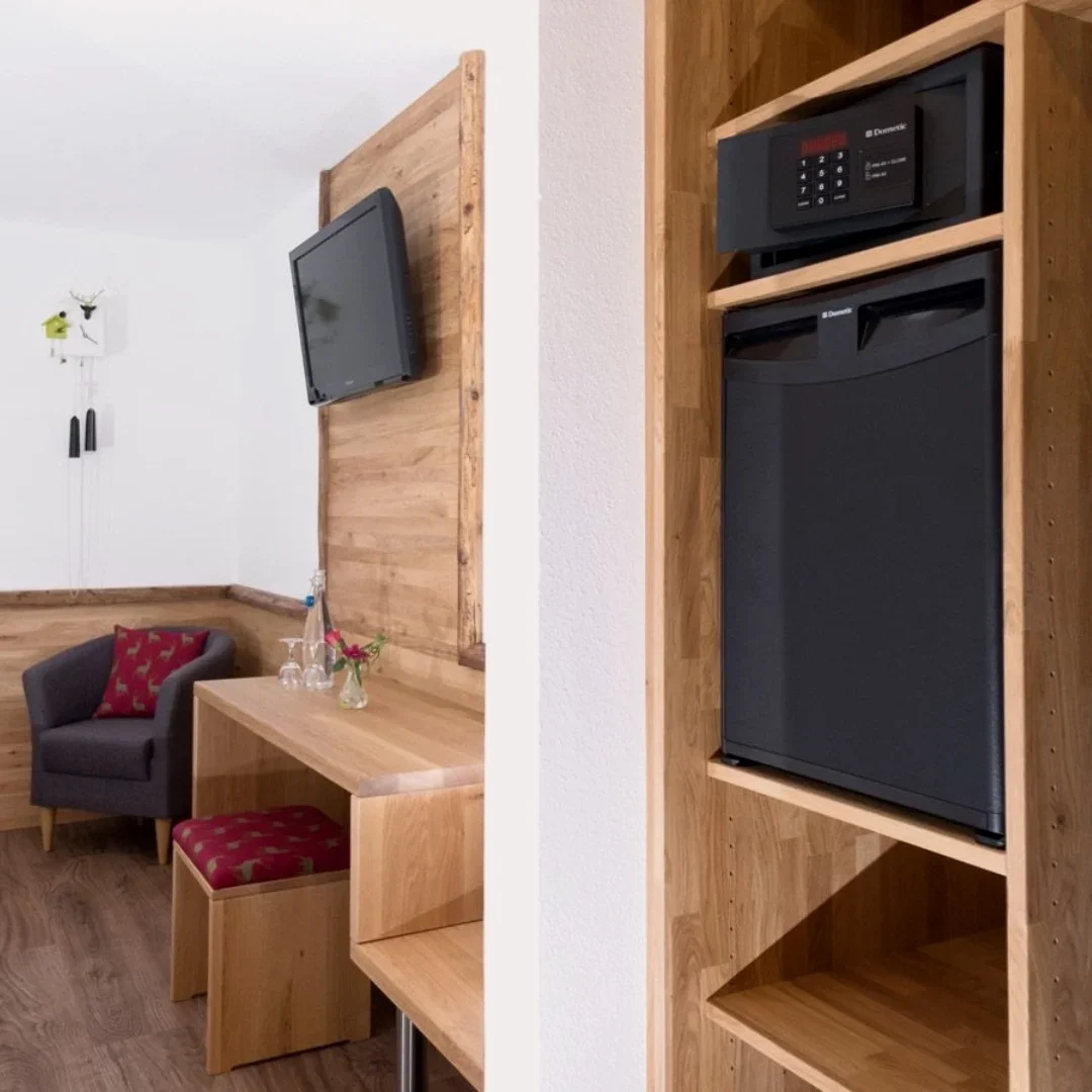 Kolmenhof Zimmer 06.webp