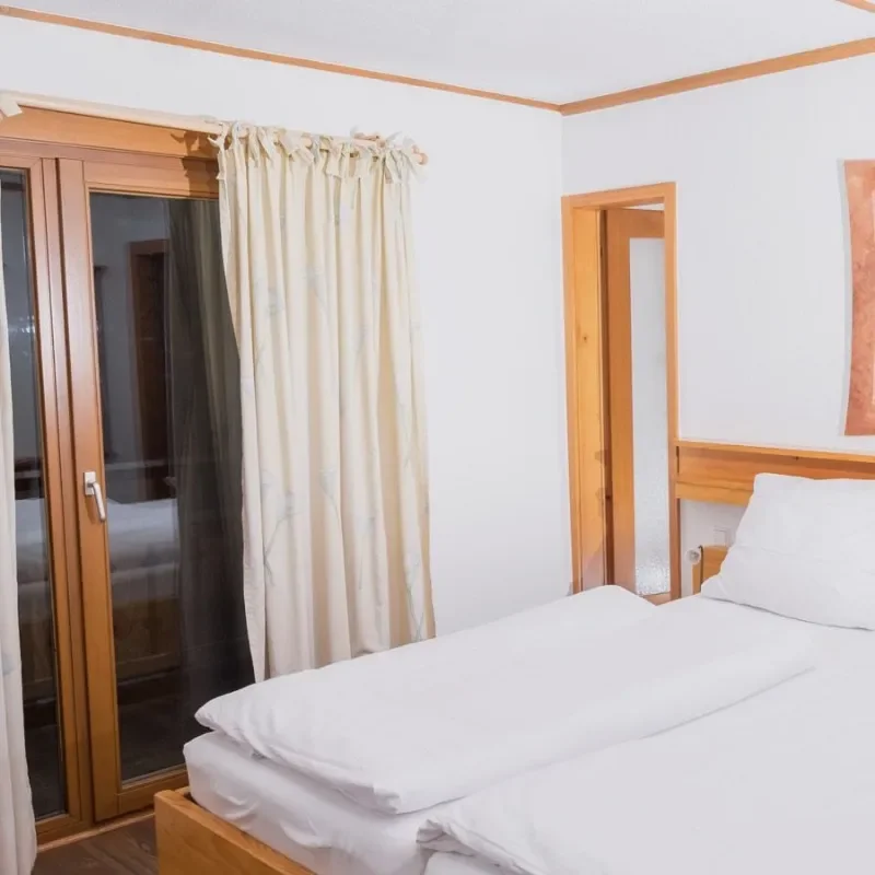 Kolmenhof Doppelzimmer-3.webp