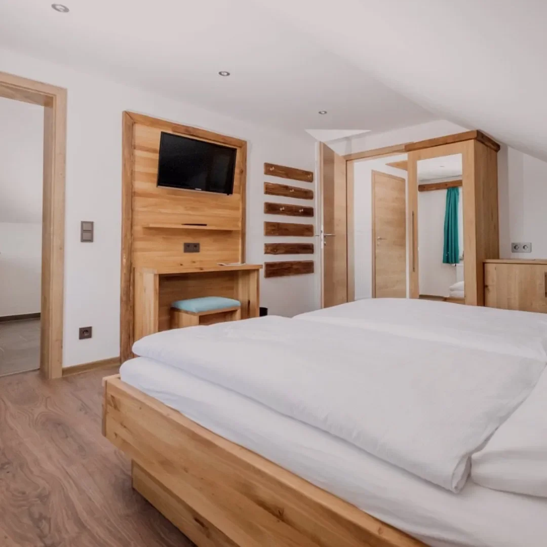 Kolmenhof Zimmer-23.webp