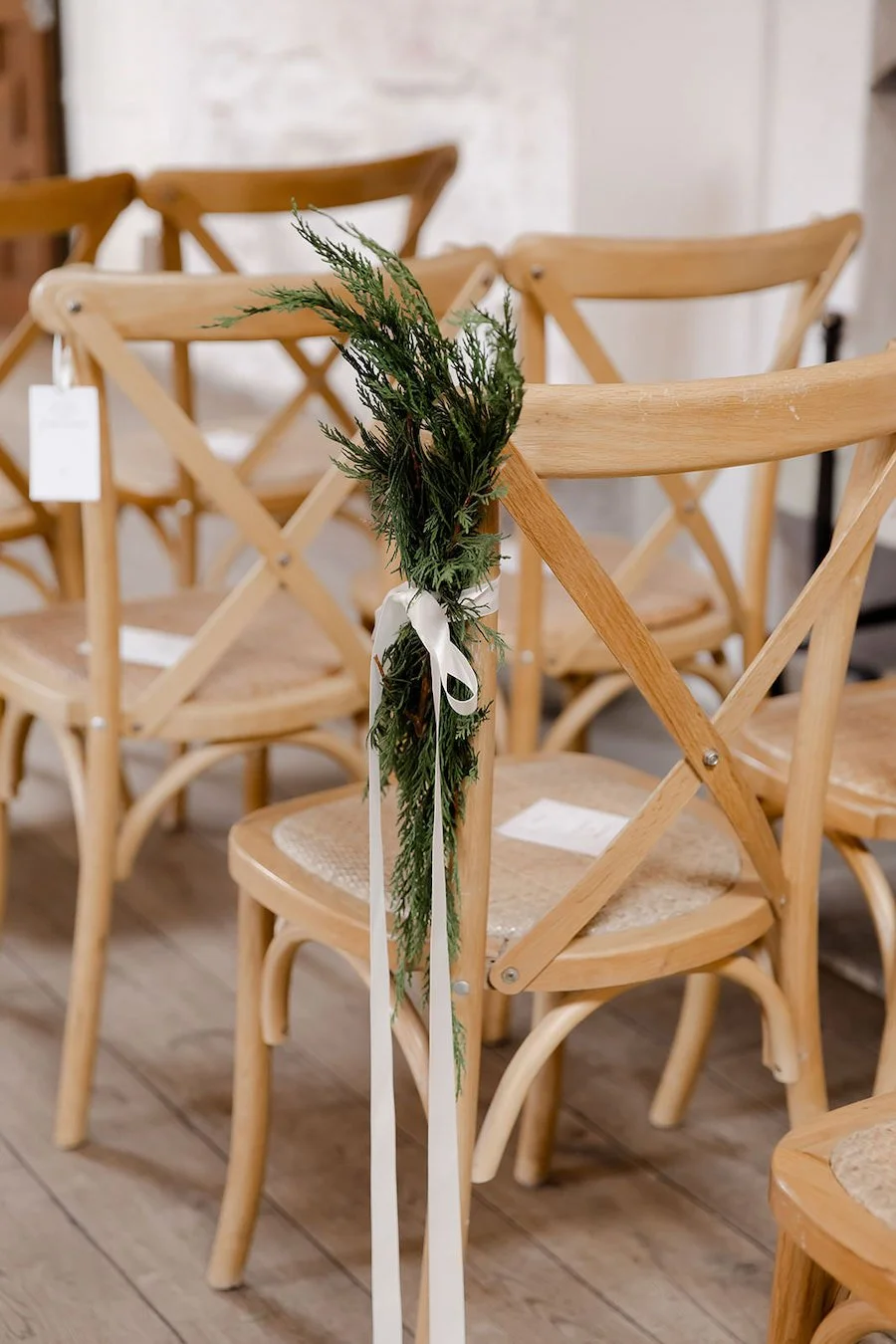 Middleton-Lodge-Wedding-Flowers-Kate-Rose-Modern-Floral-Design-India-Adam-287.jpg