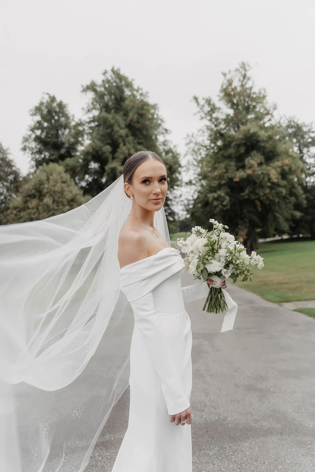 Rudding-Park-Wedding-Flowers-Kate-Rose-Modern-Floral-Design-Charlotte-Nelson-Photography-01366.jpg