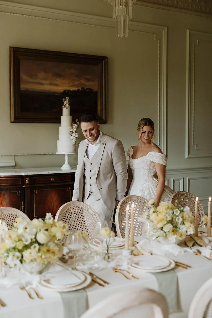 Lemmington-Hall-Editorial-Kate-Rose-Floral-Design-Wedding-Flowers-Kate-Rose-Modern-Floral-Design-5467.jpg