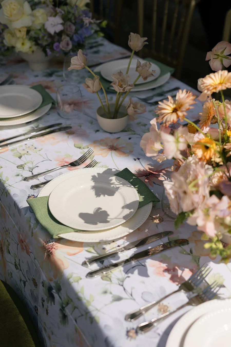Newburgh-Priory-Editorial-Wedding-Editorial-Wedding-Flowers-Kate-Rose-Modern-Floral-Design-11.jpg