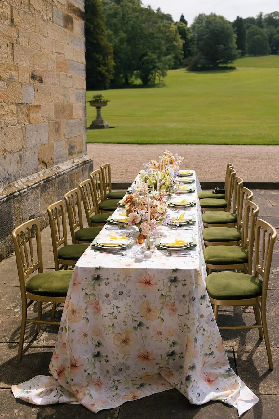 Newburgh-Priory-Editorial-Wedding-Editorial-Wedding-Flowers-Kate-Rose-Modern-Floral-Design-245.jpg