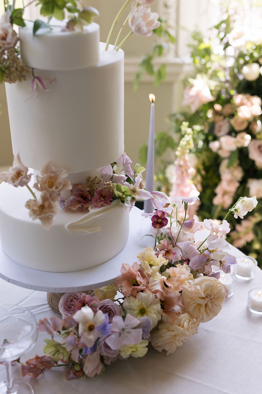 Newburgh-Priory-Editorial-Wedding-Editorial-Wedding-Flowers-Kate-Rose-Modern-Floral-Design-278.jpg