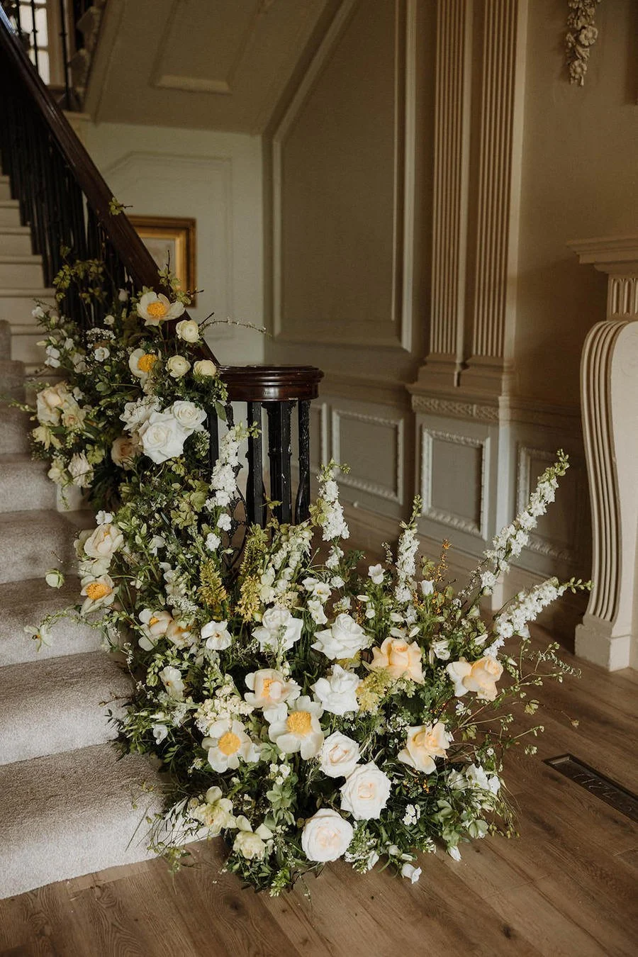 Lemmington-Hall-Editorial-Kate-Rose-Floral-Design-Wedding-Flowers-Kate-Rose-Modern-Floral-Design-3909.jpg