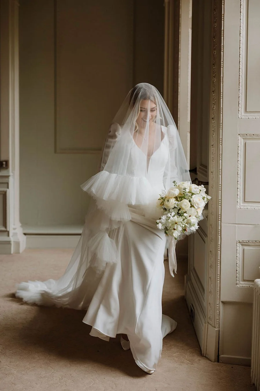 Lemmington-Hall-Editorial-Kate-Rose-Floral-Design-Wedding-Flowers-Kate-Rose-Modern-Floral-Design-4314.jpg